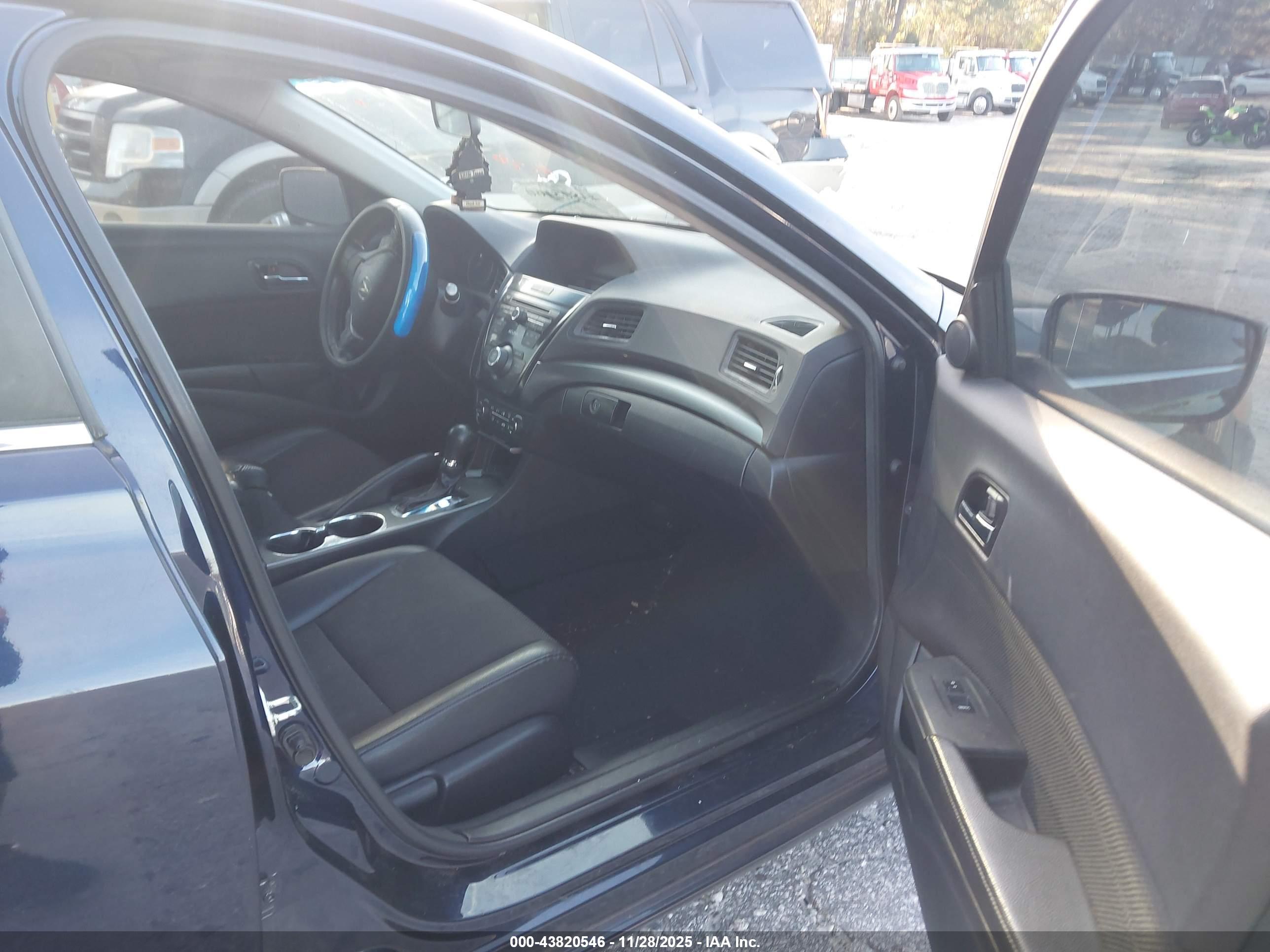 ACURA ILX image 5