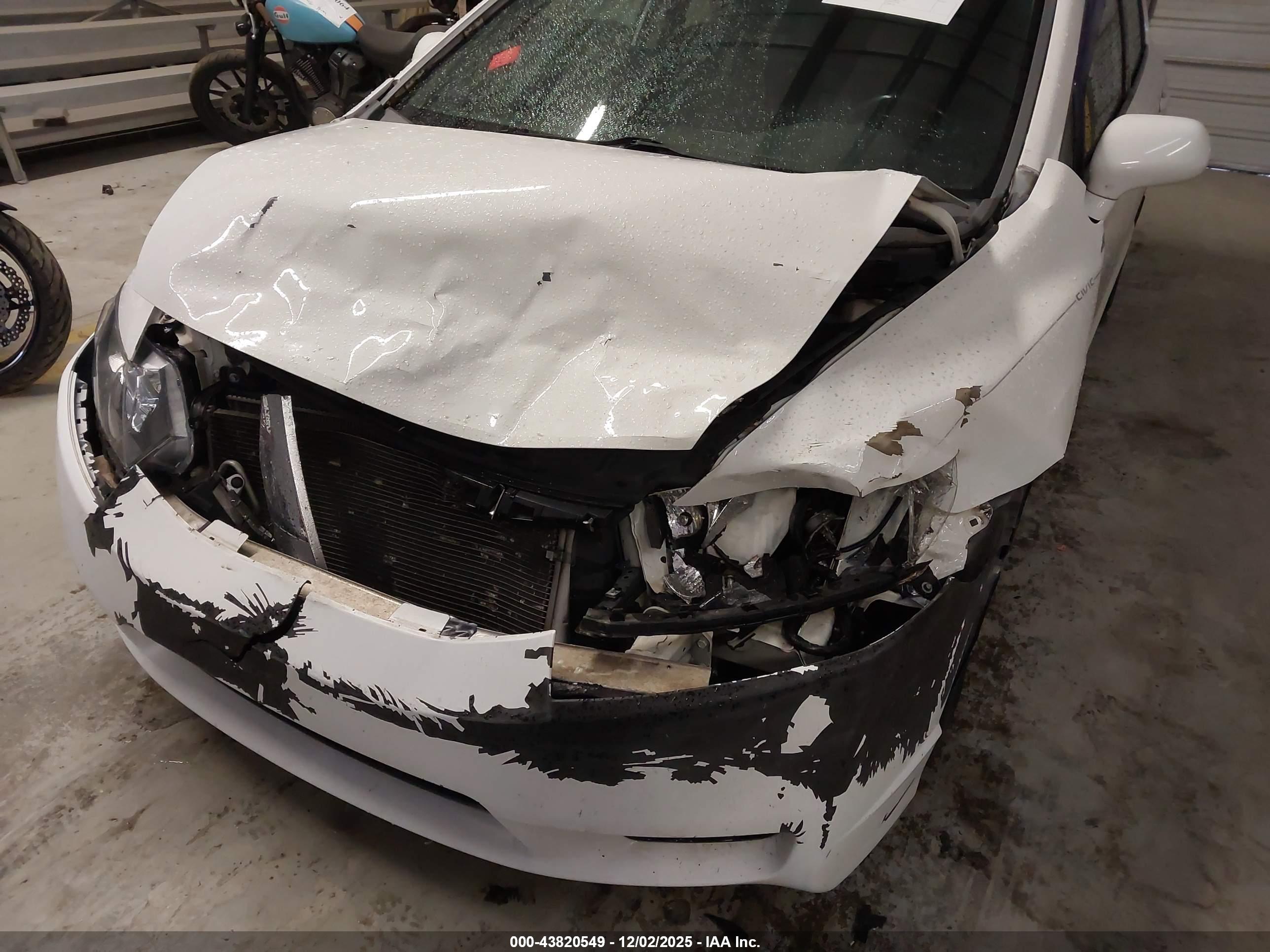 HONDA CIVIC image 6