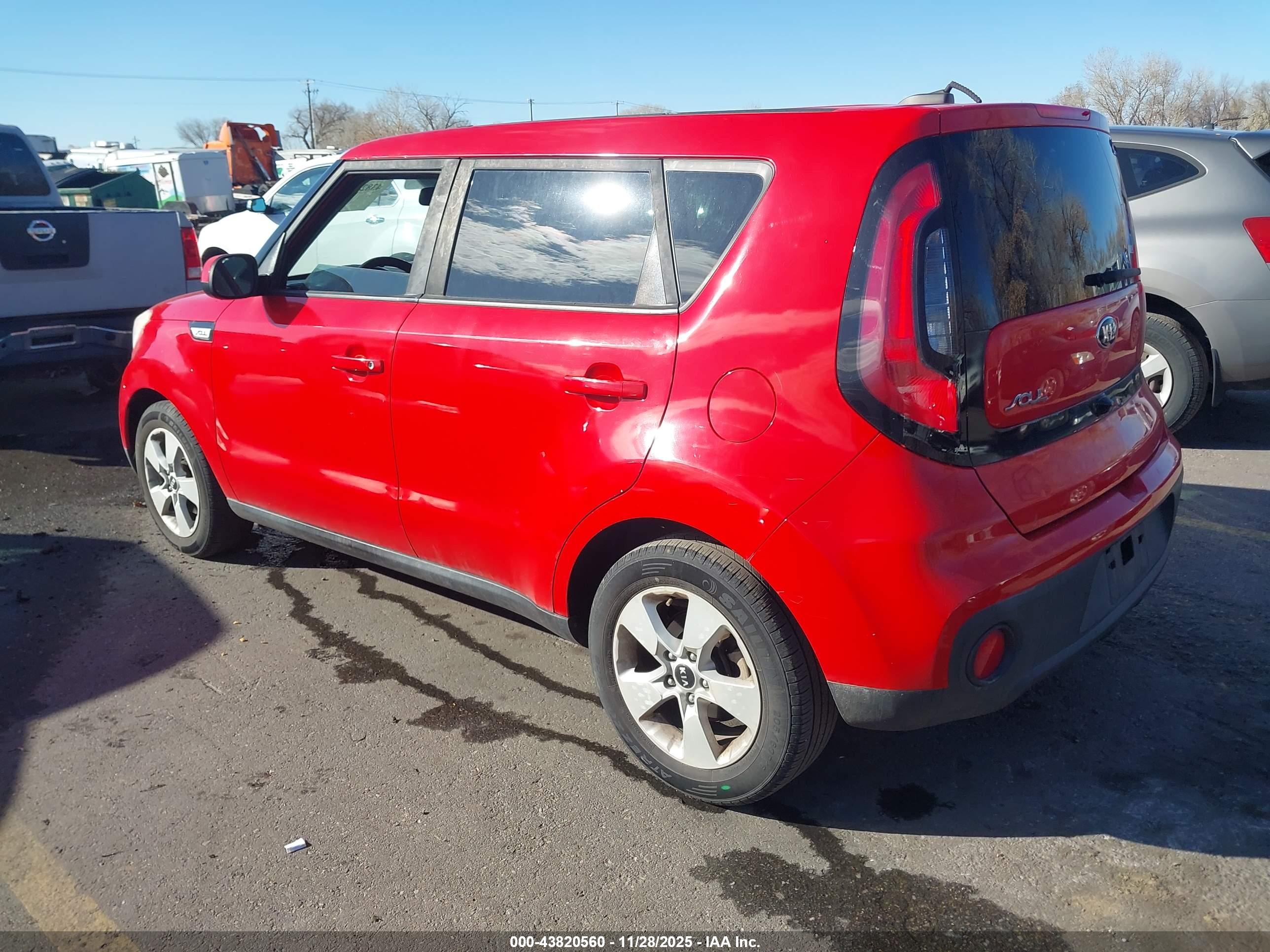 KIA SOUL image 3