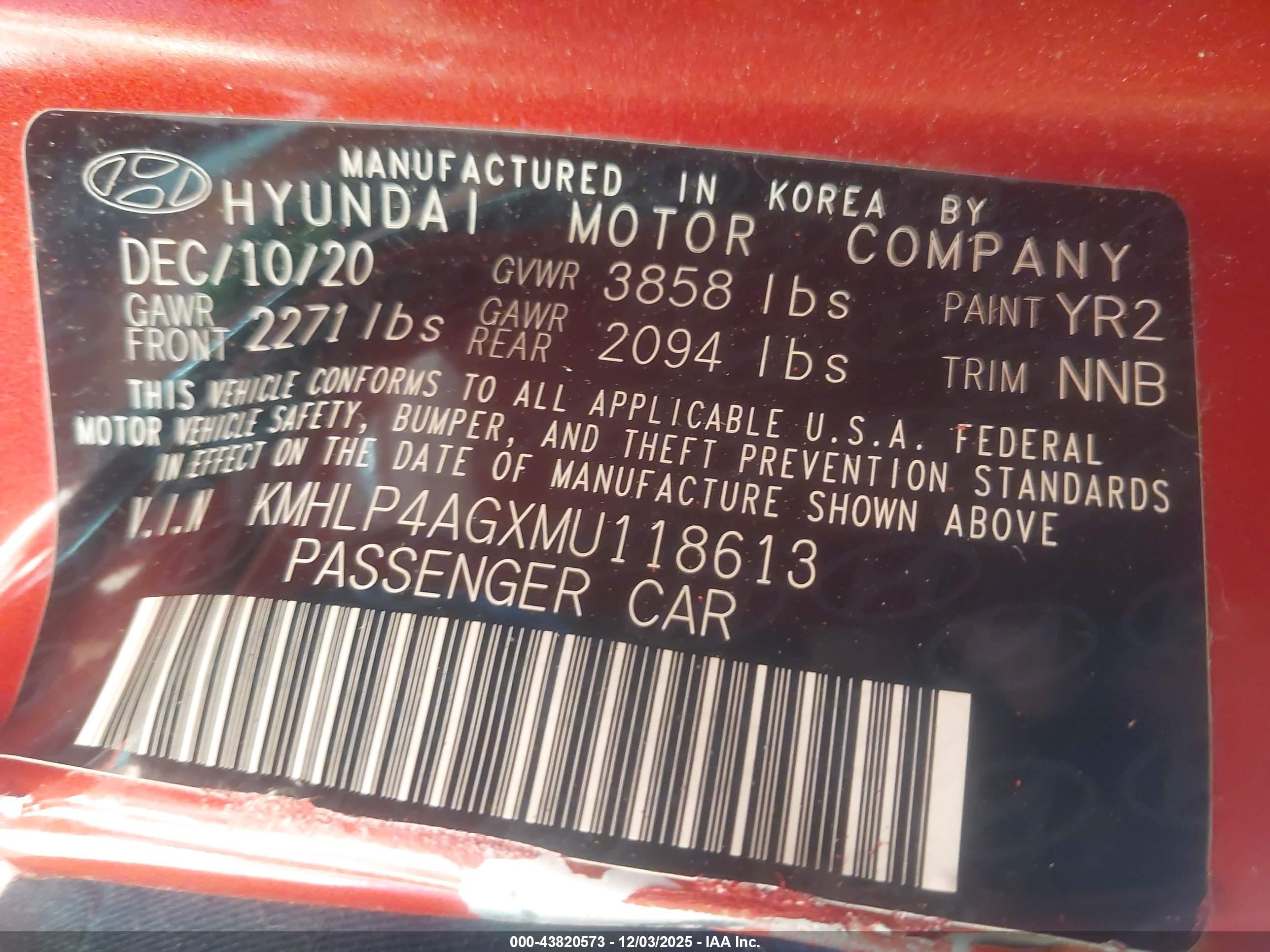 HYUNDAI ELANTRA image 9