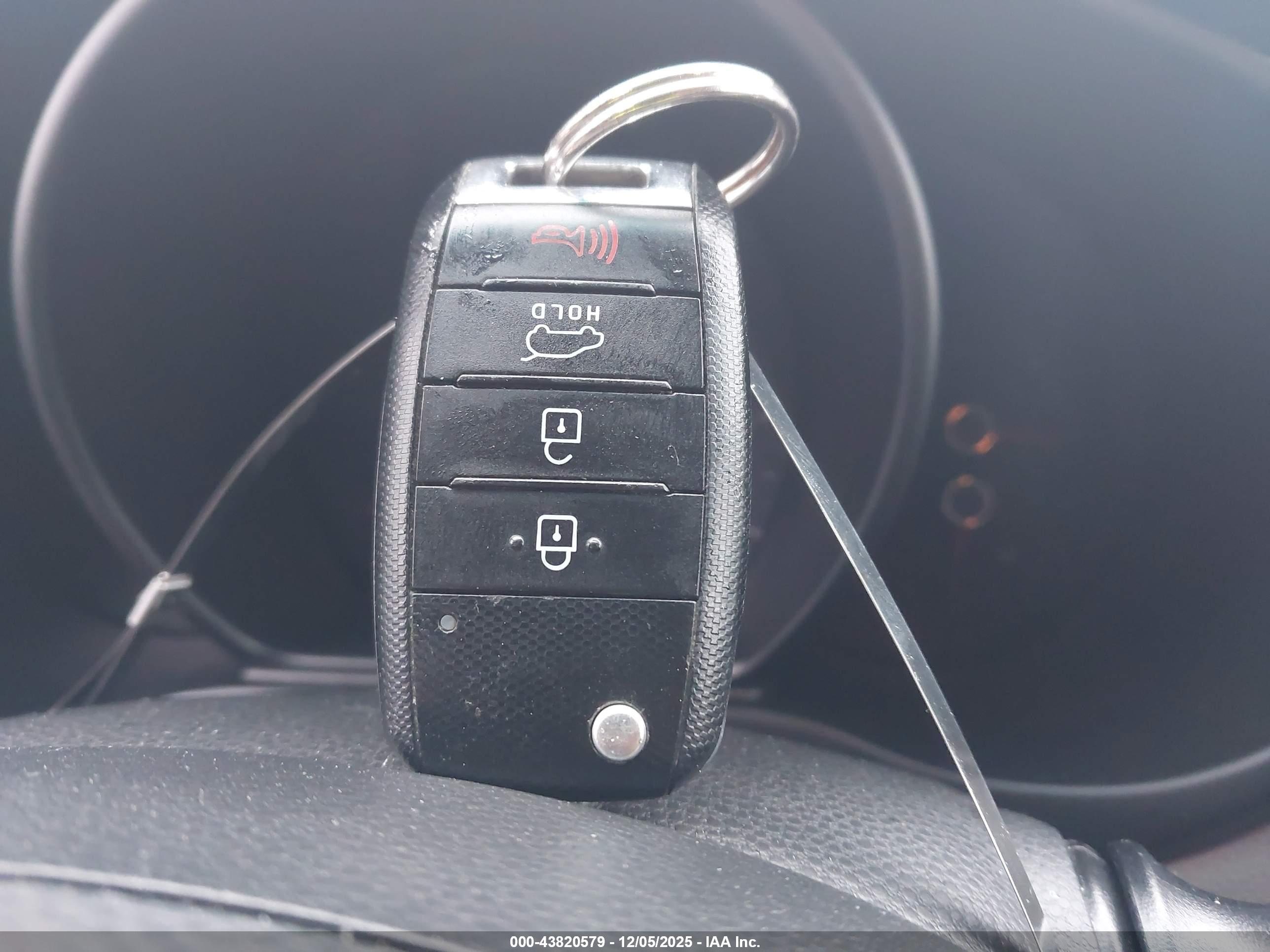 KIA SOUL image 11