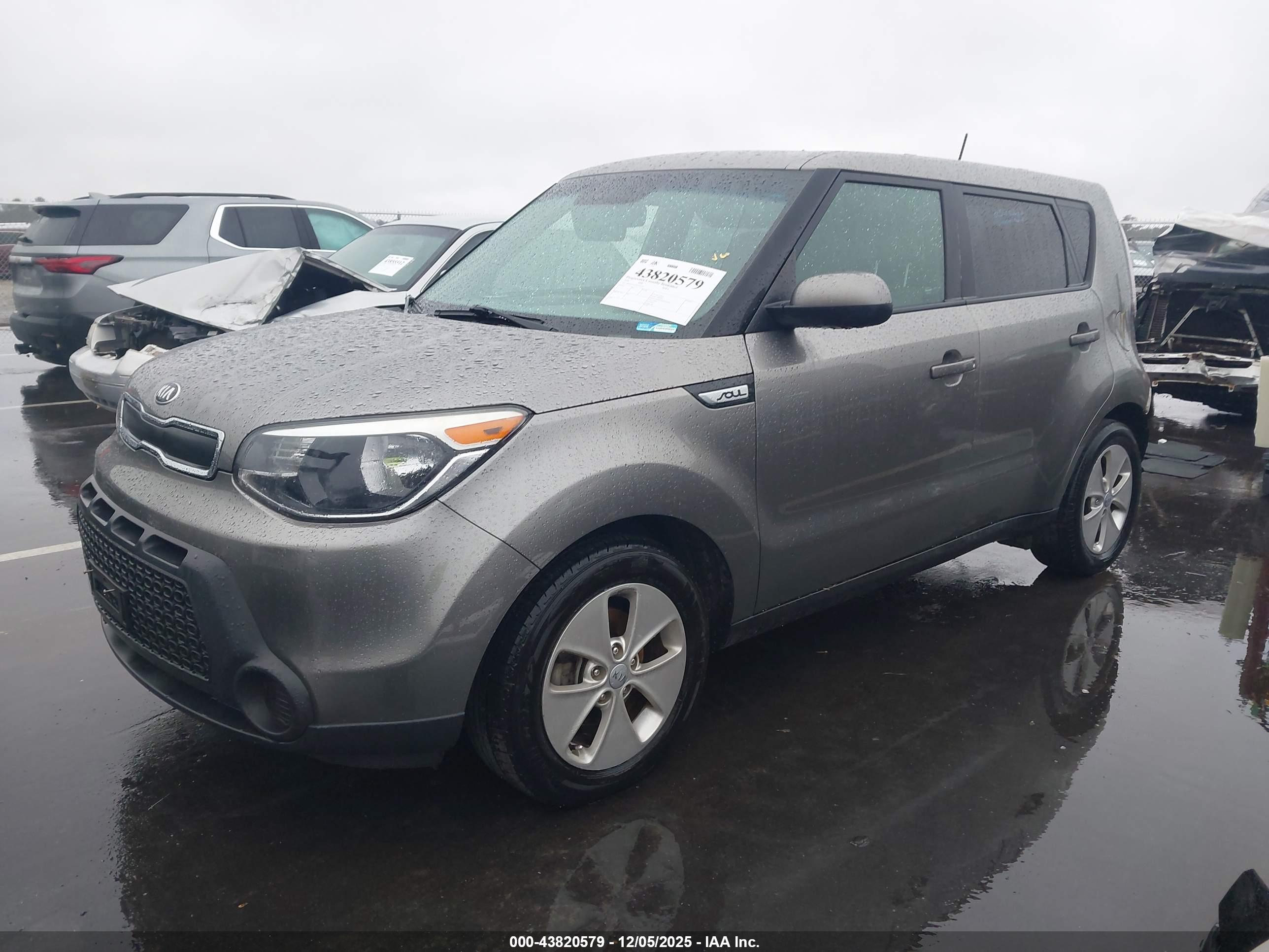 KIA SOUL image 2