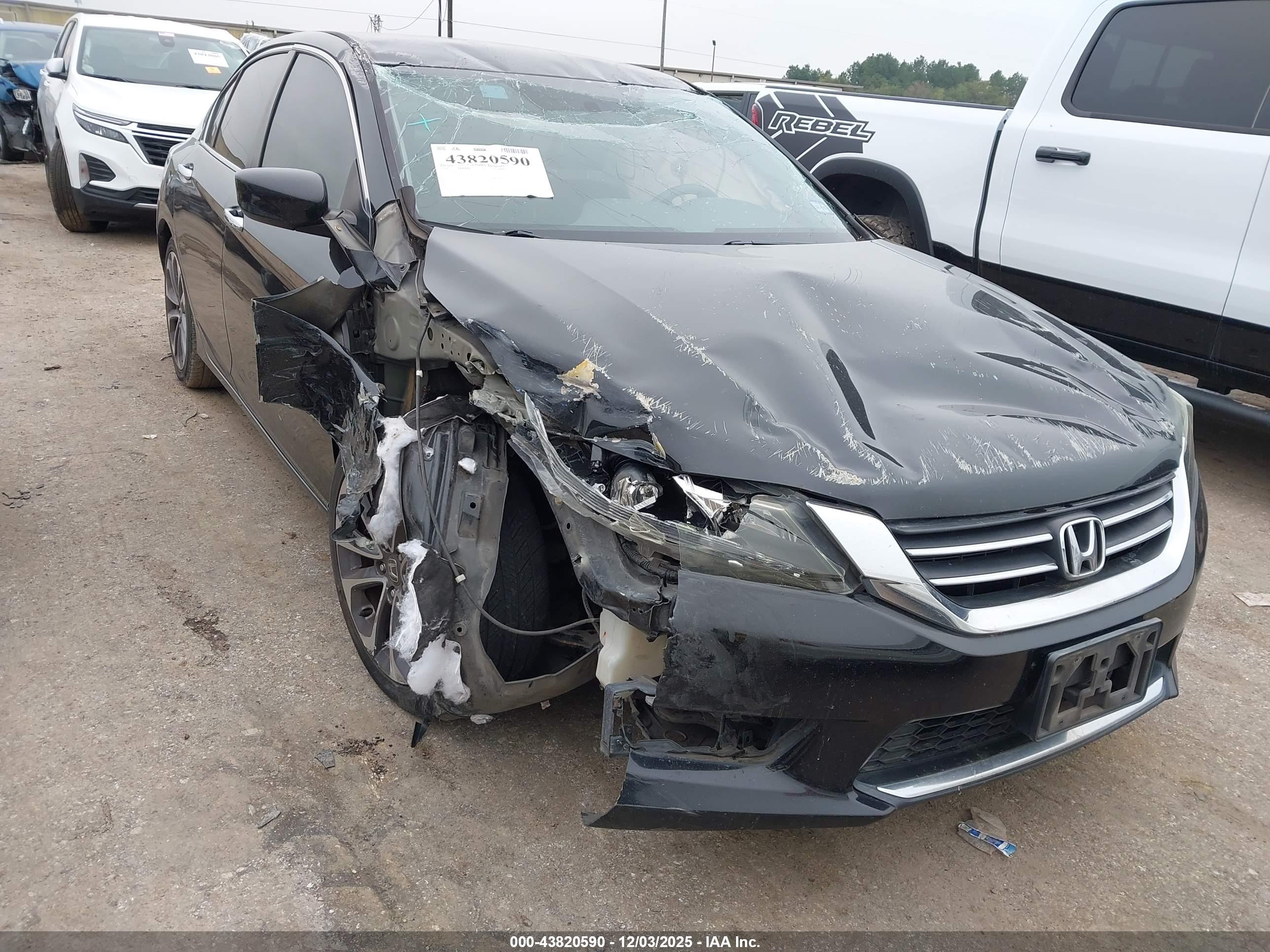 HONDA ACCORD image 6