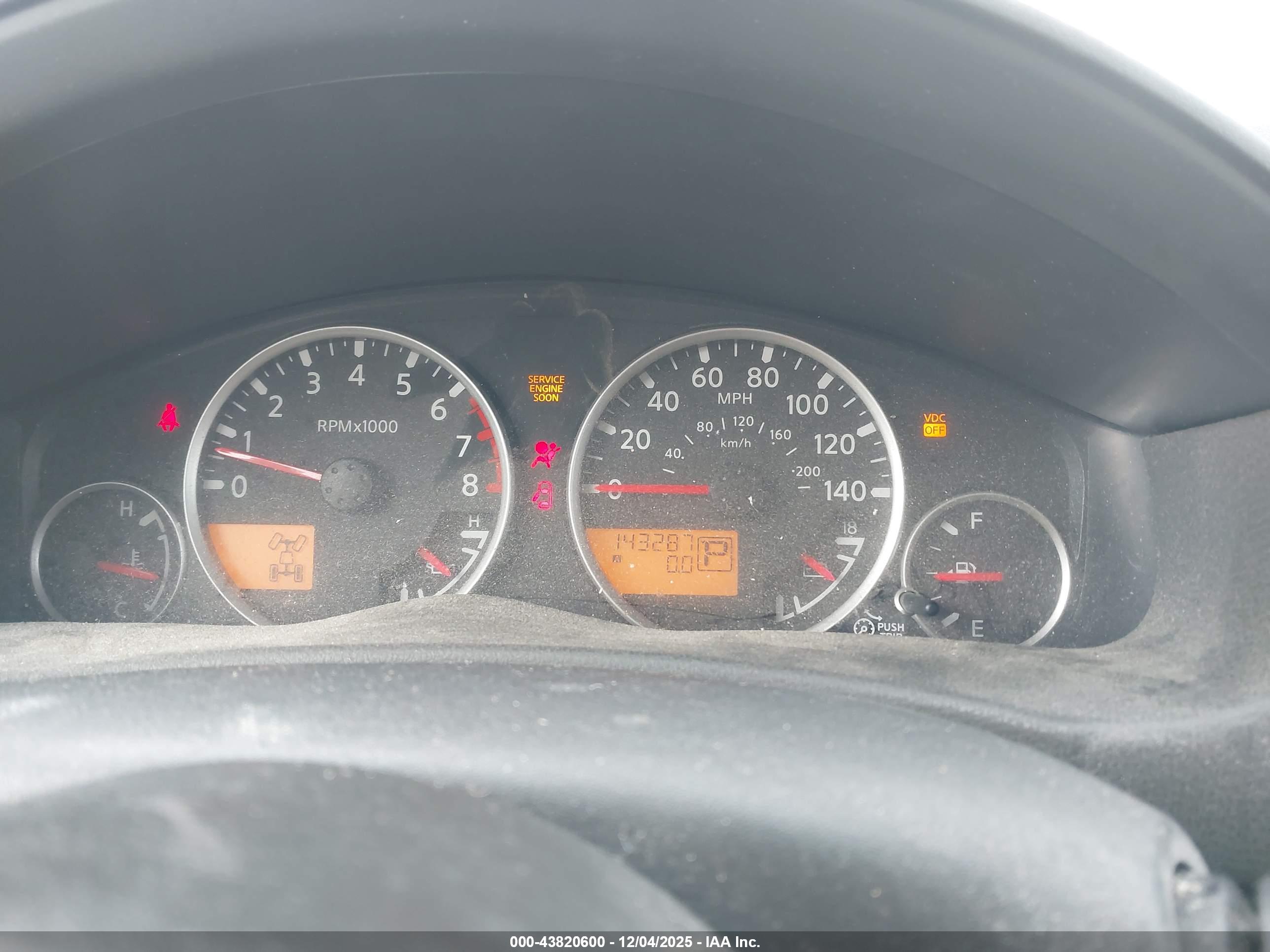 NISSAN PATHFINDER image 7