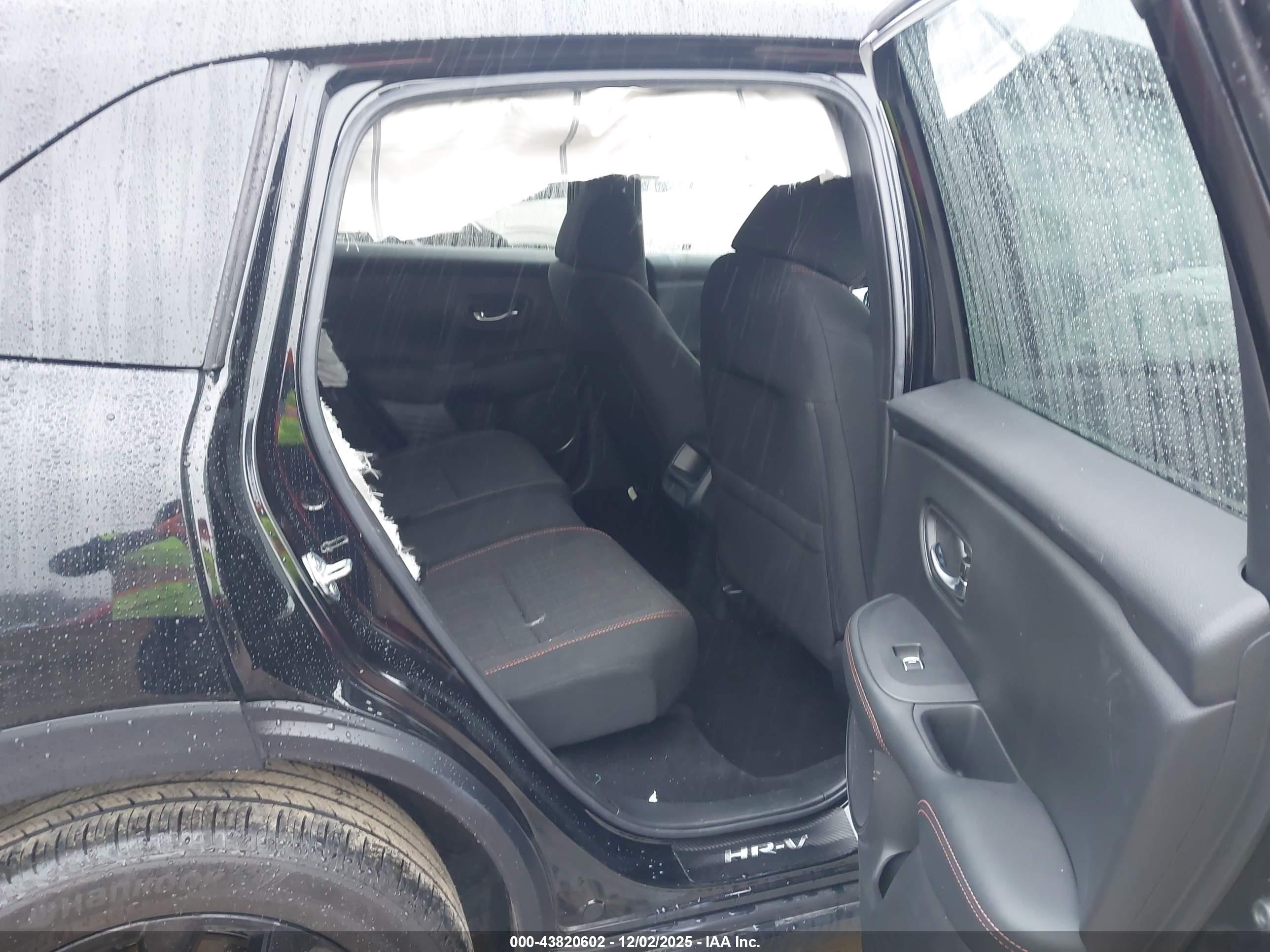 HONDA HR-V image 8