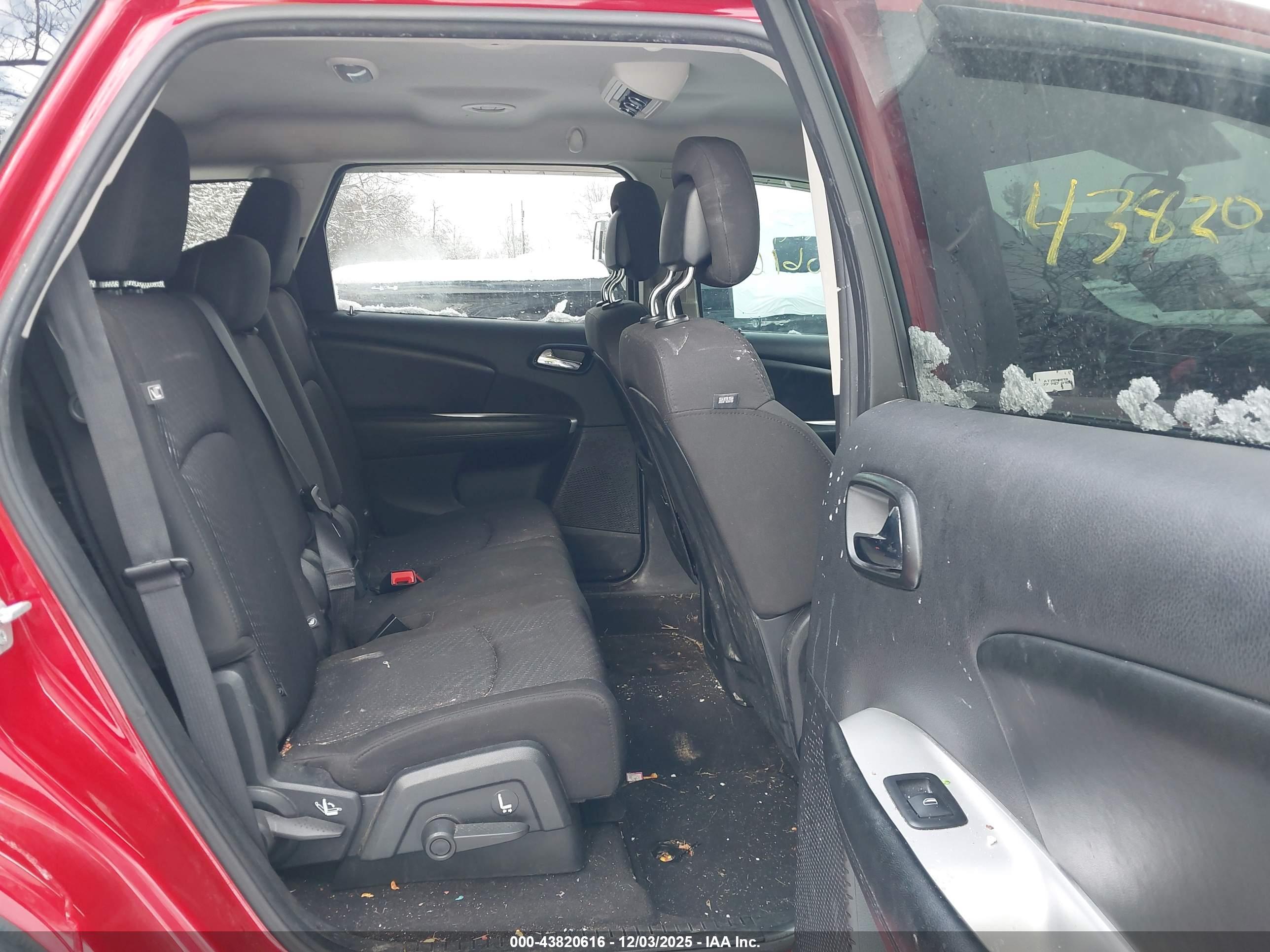 DODGE JOURNEY image 8
