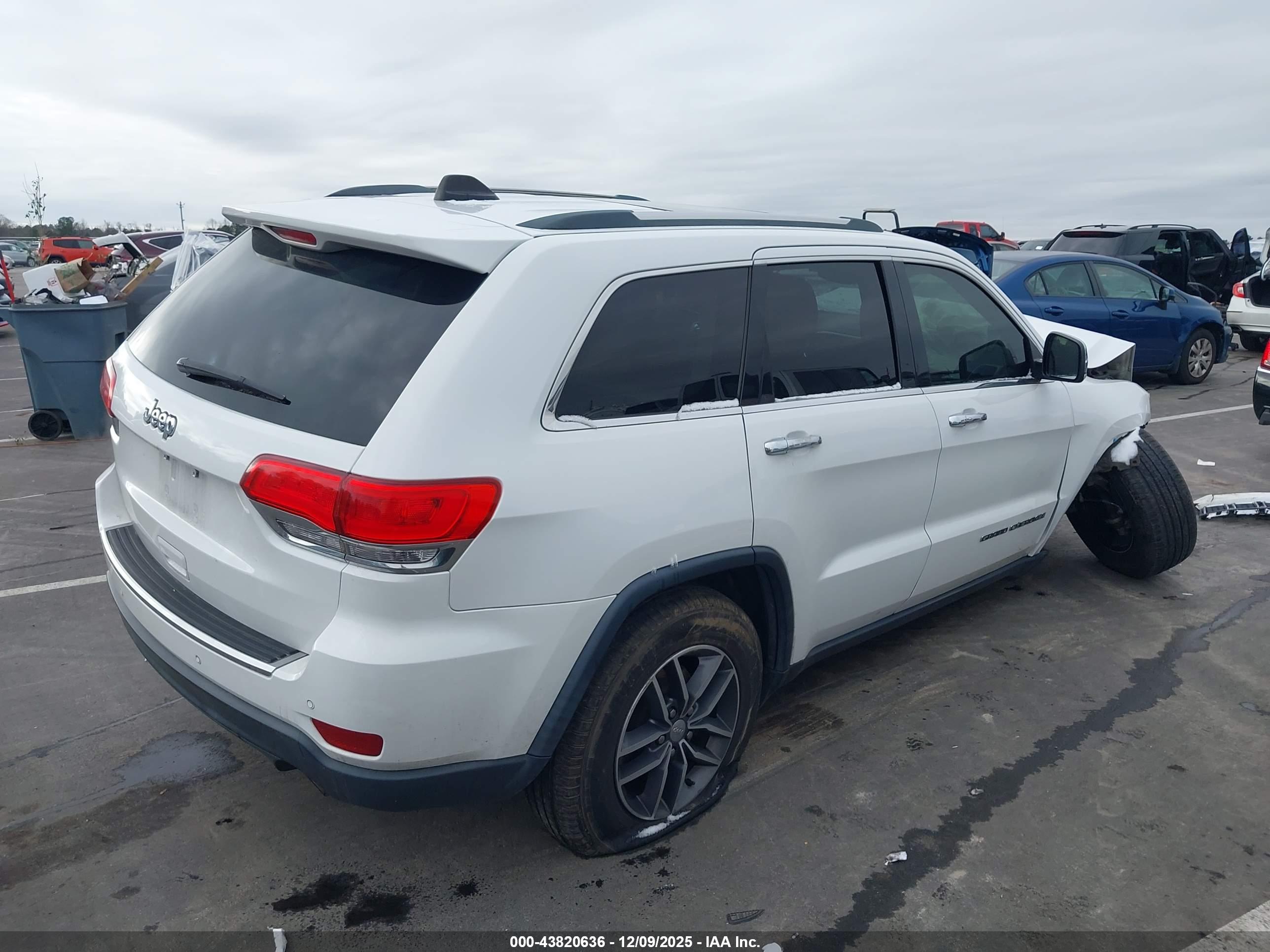 JEEP GRAND image 4
