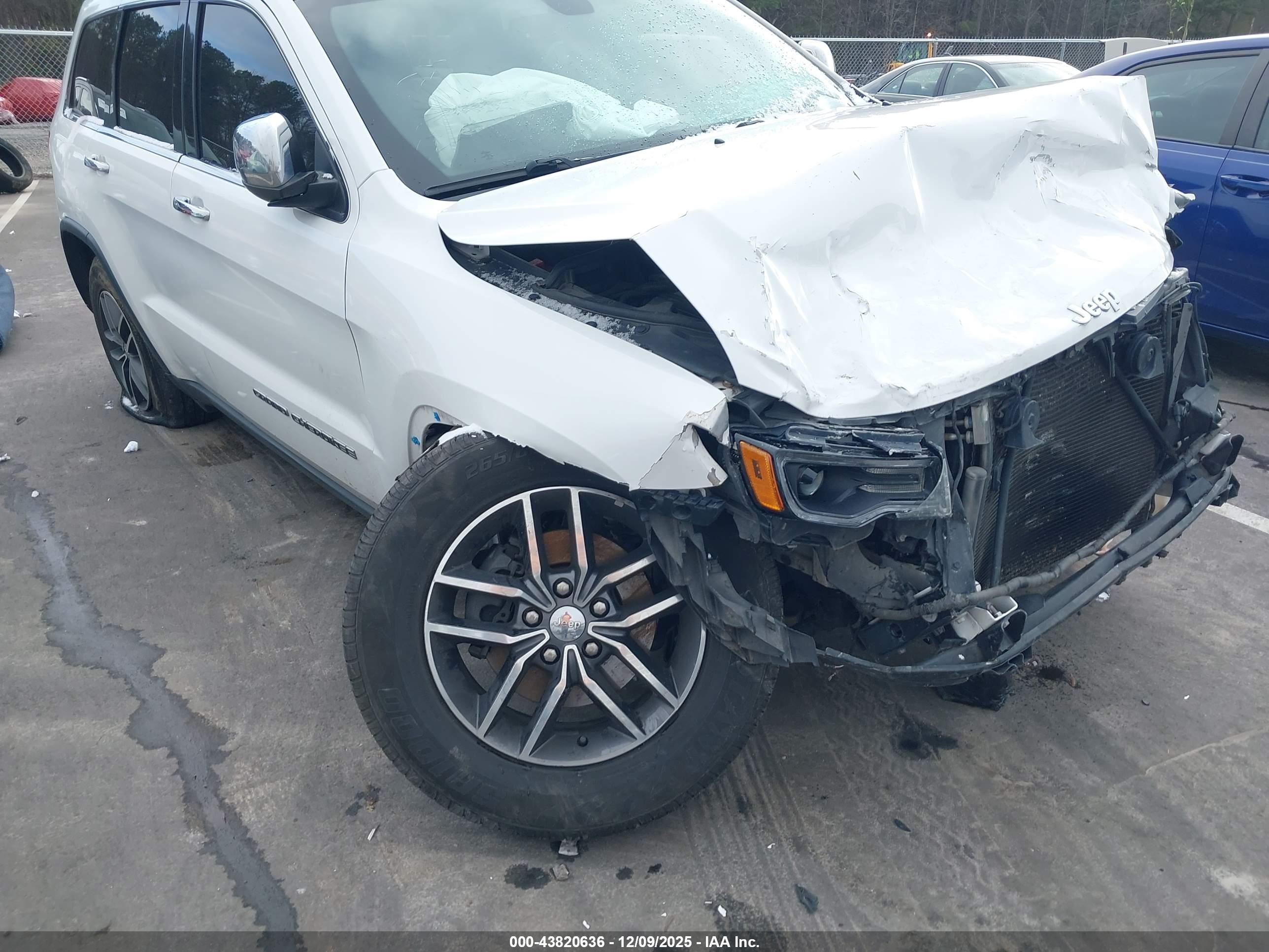 JEEP GRAND image 6