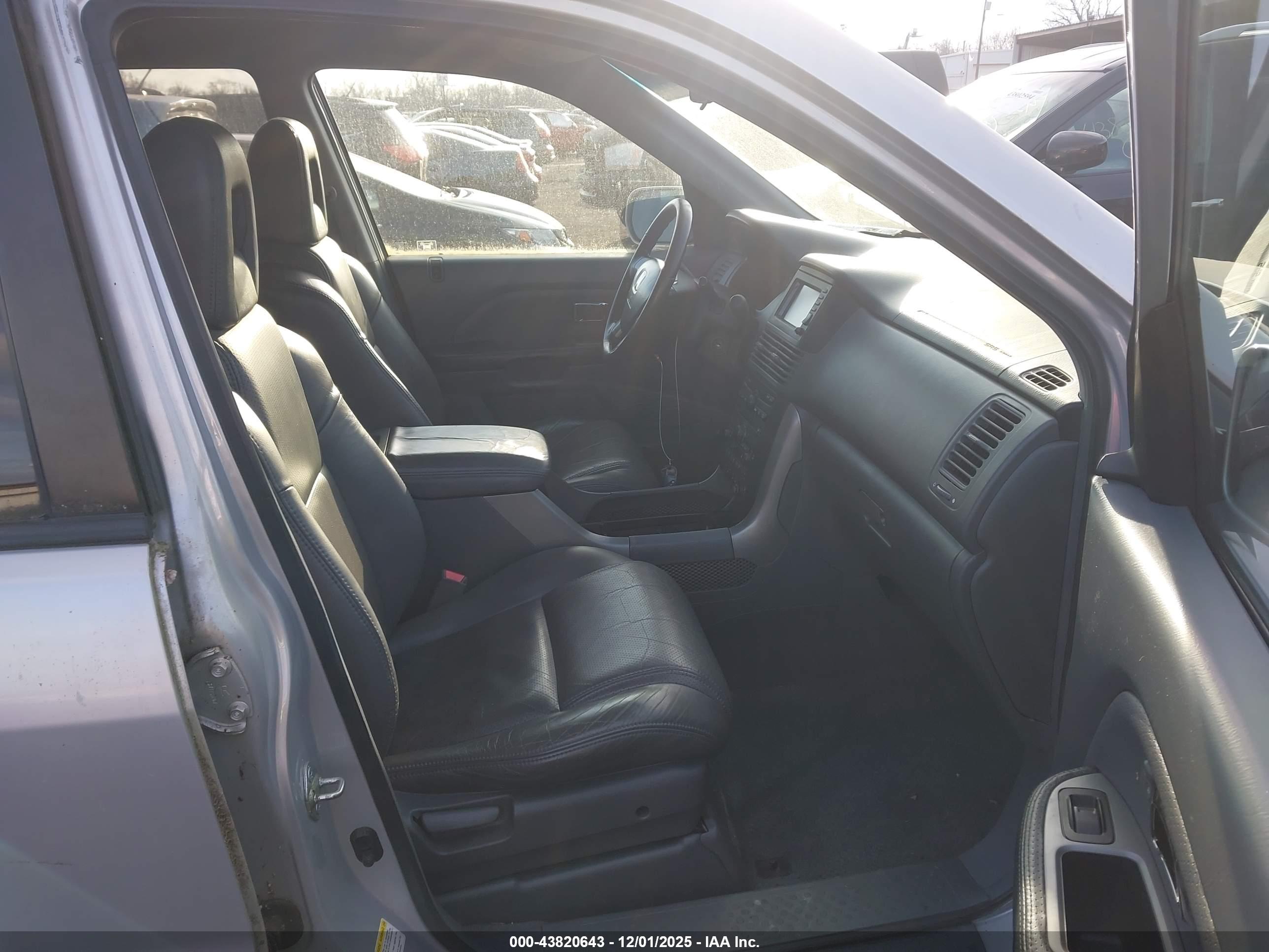HONDA PILOT image 5