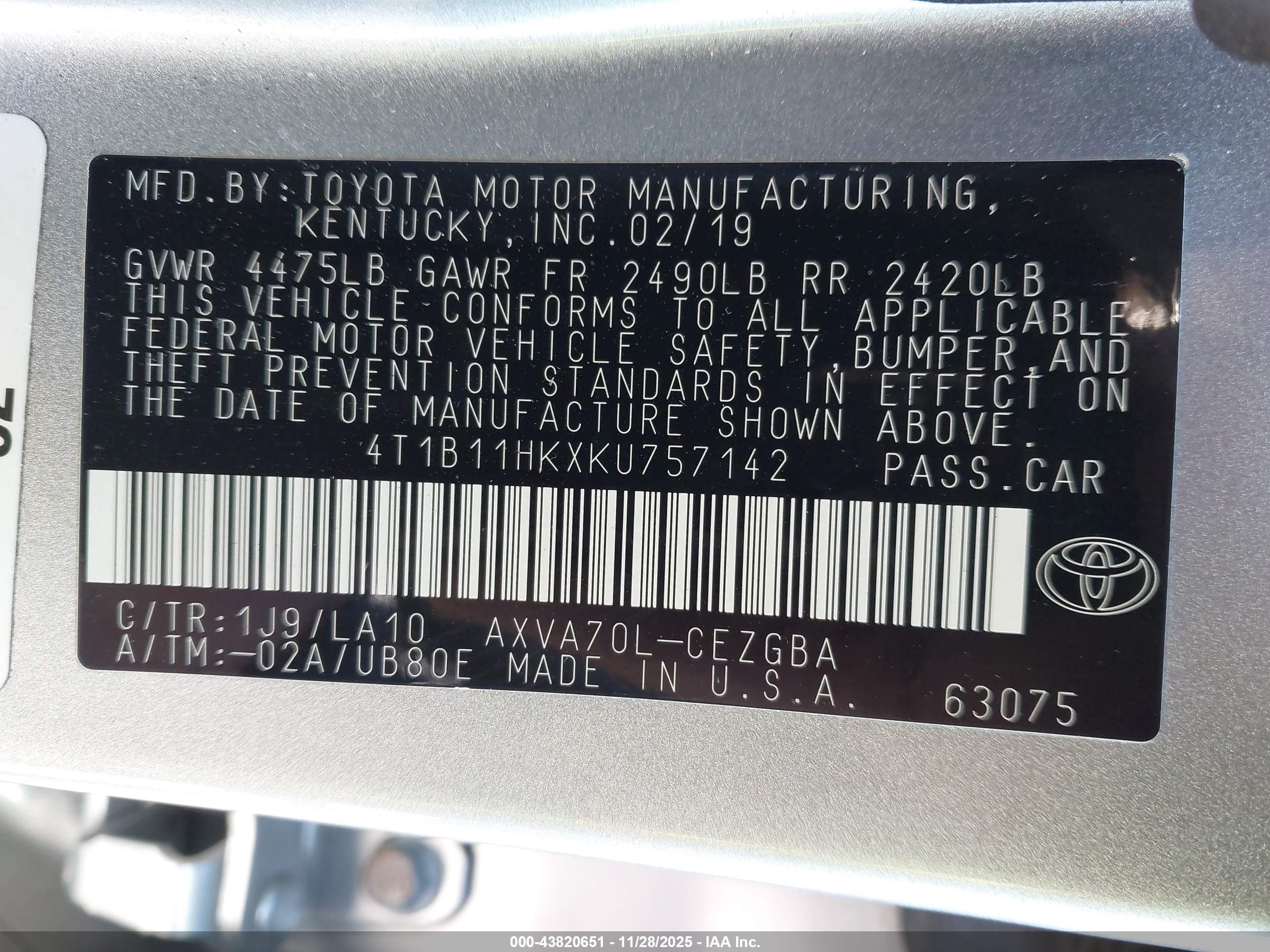 TOYOTA CAMRY image 9