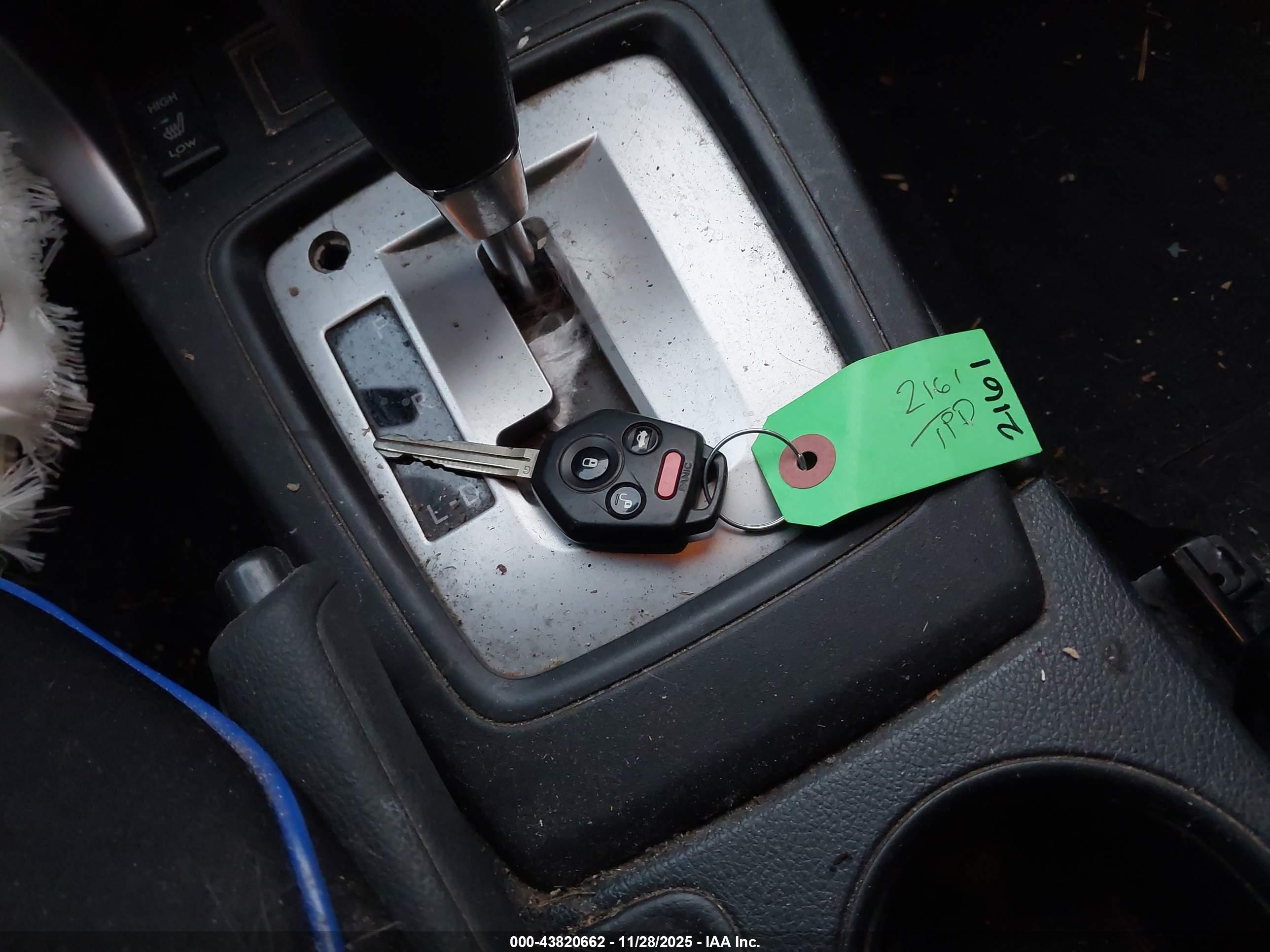 SUBARU FORESTER image 11