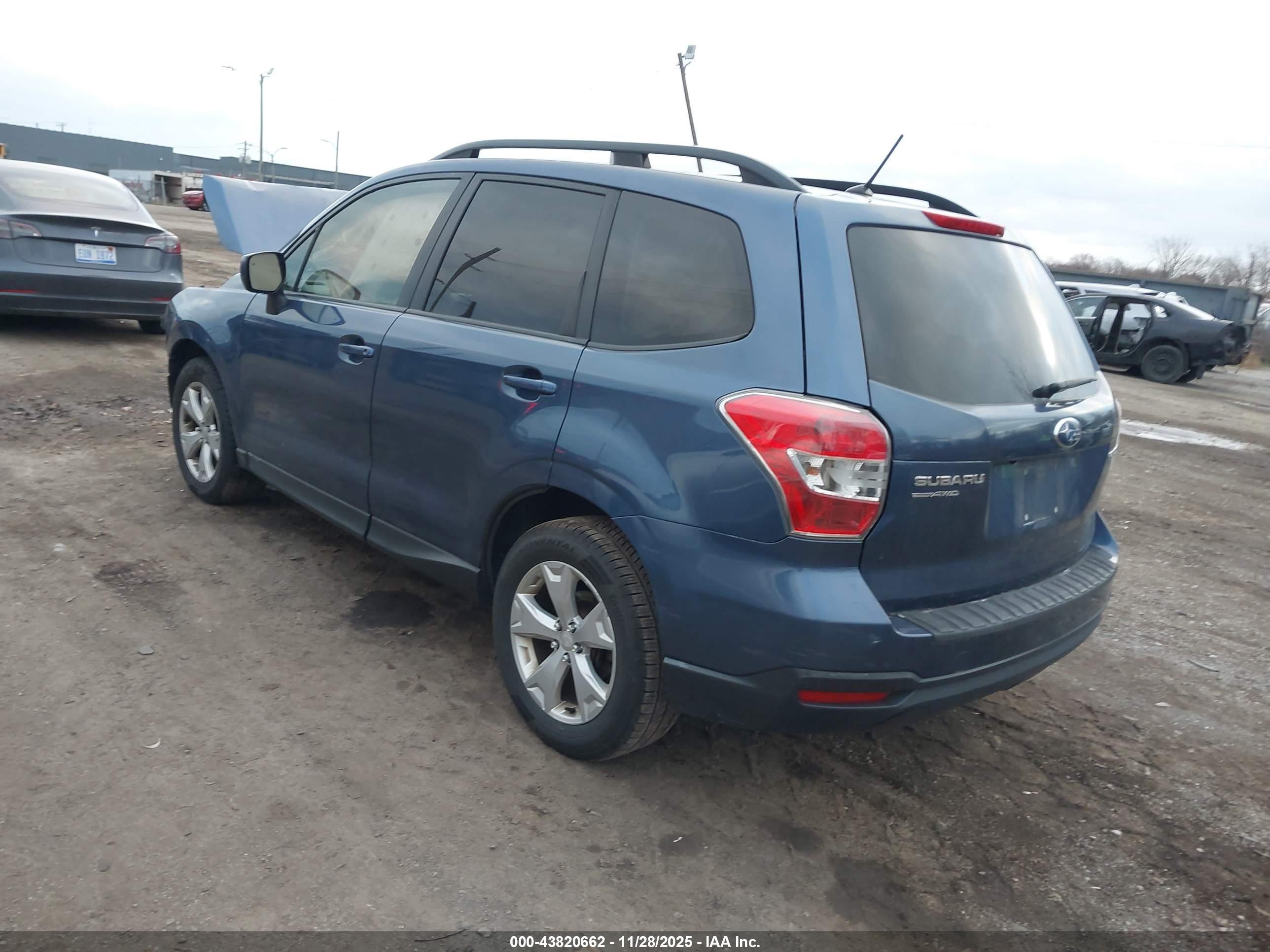 SUBARU FORESTER image 3