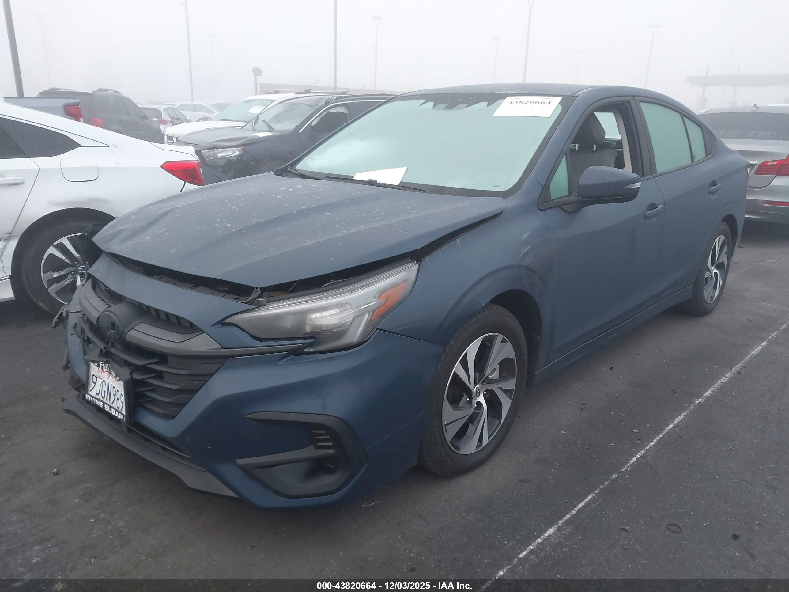 SUBARU LEGACY image 2