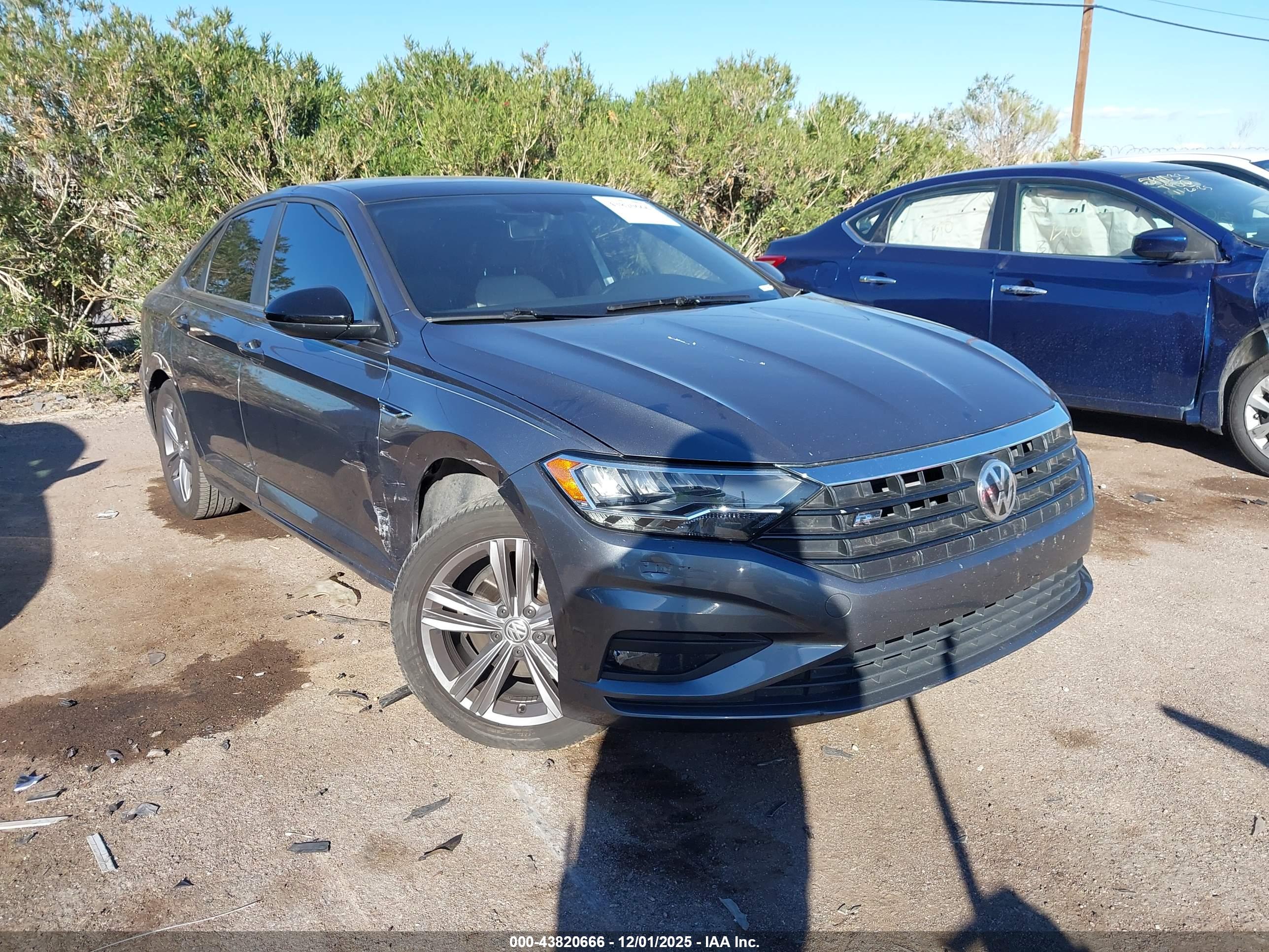 VOLKSWAGEN JETTA image 6