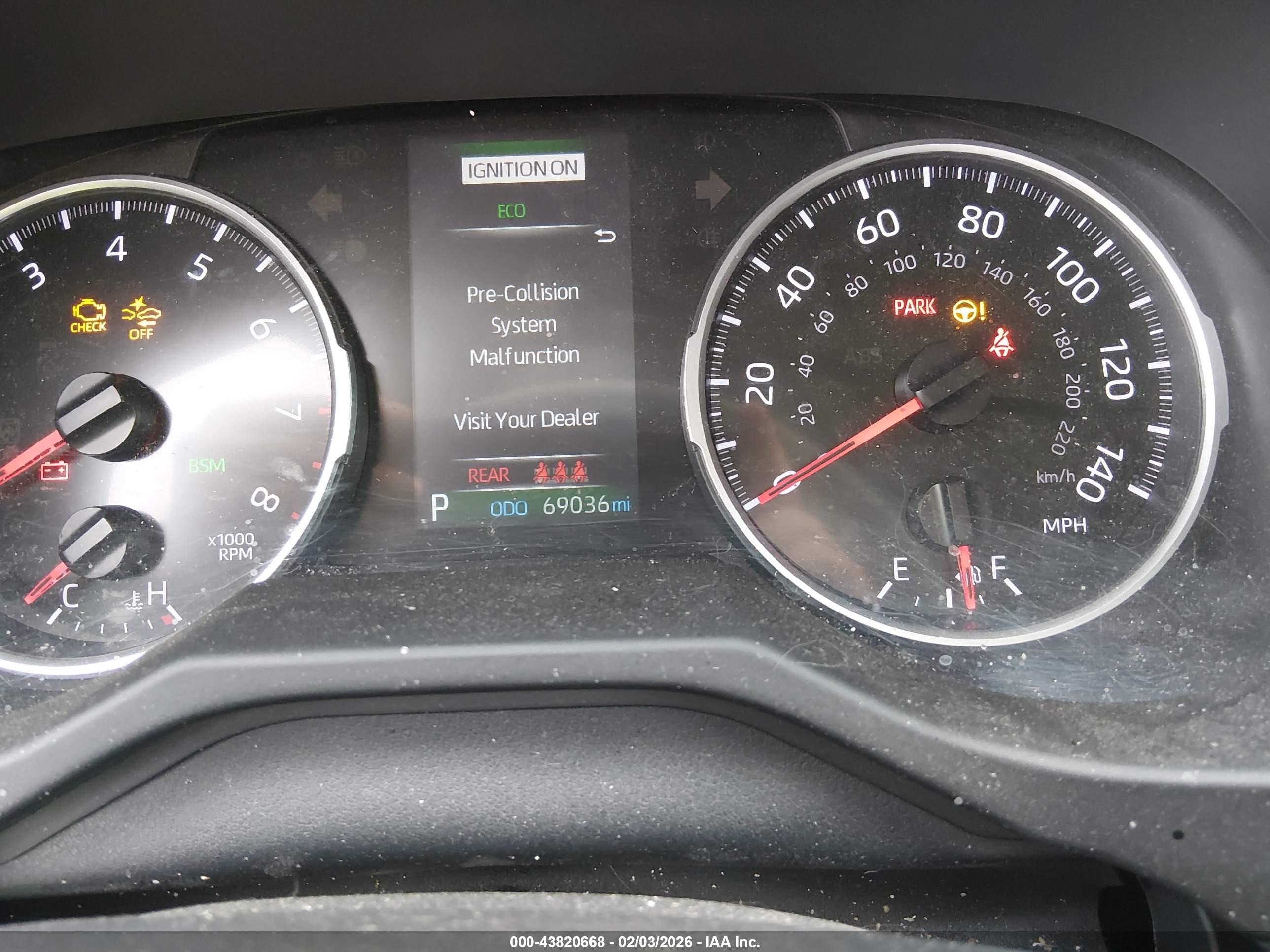 TOYOTA RAV4 image 7