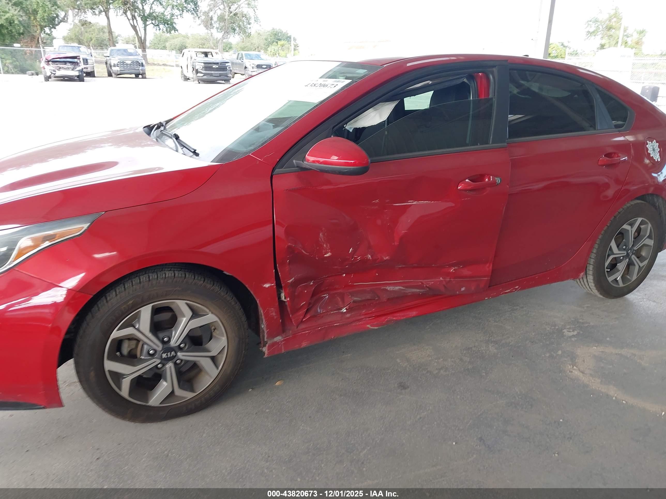 KIA FORTE image 6