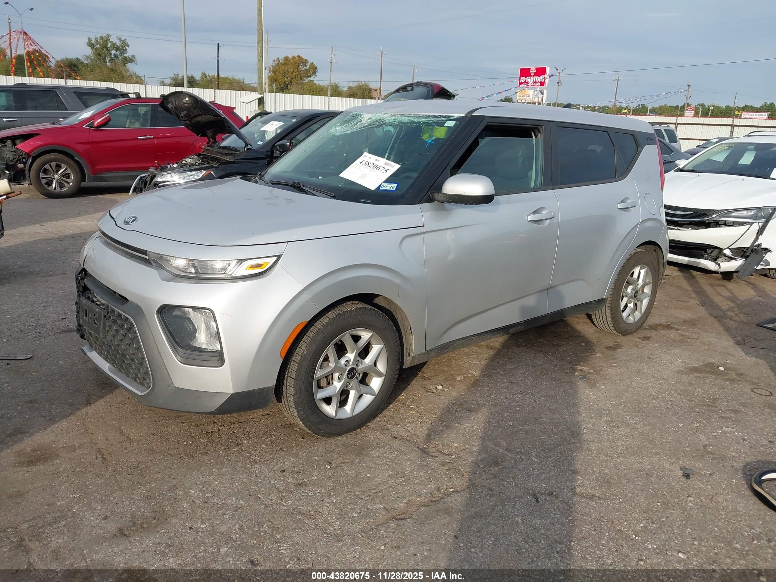 KIA SOUL image 2
