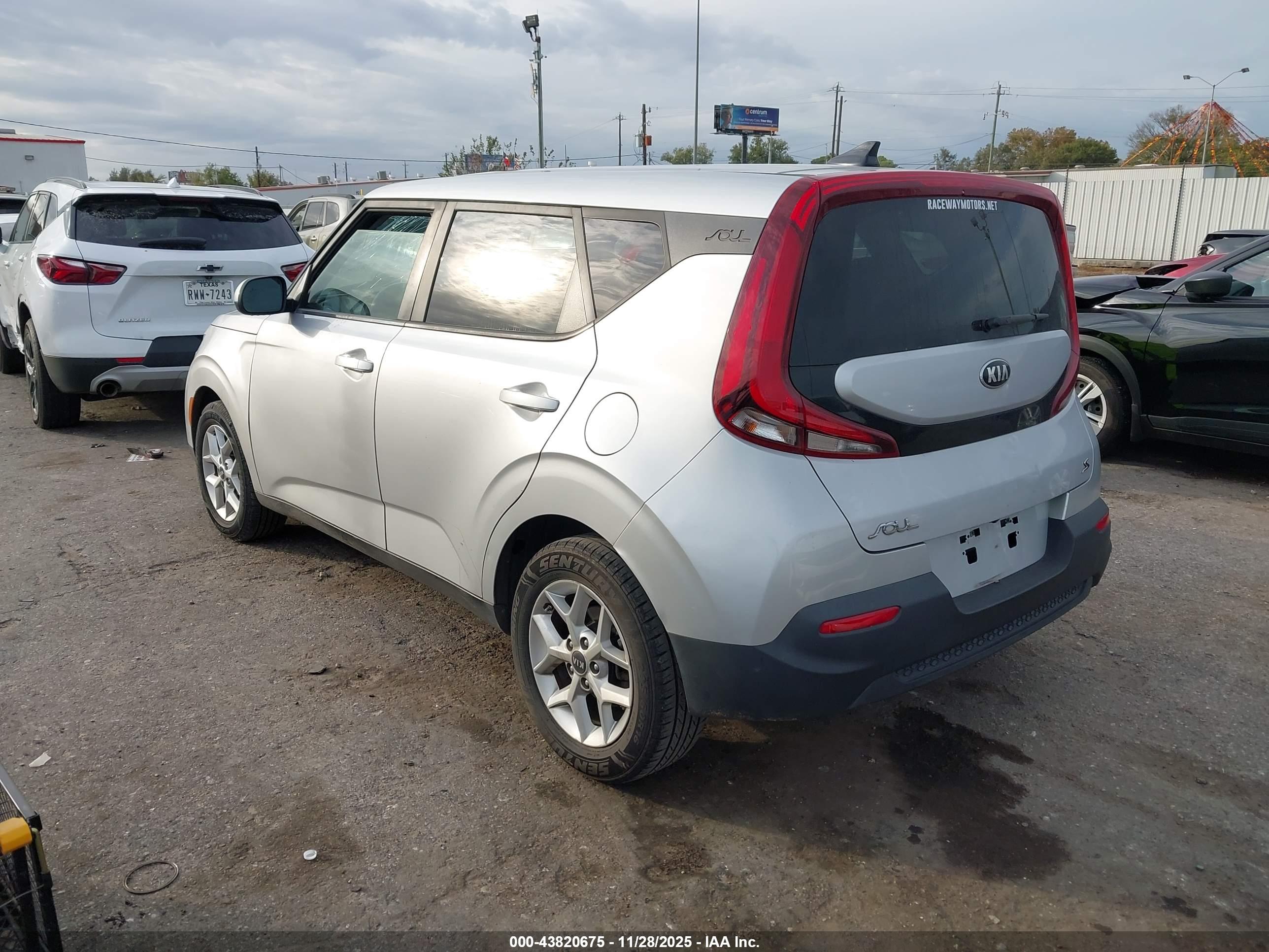 KIA SOUL image 3