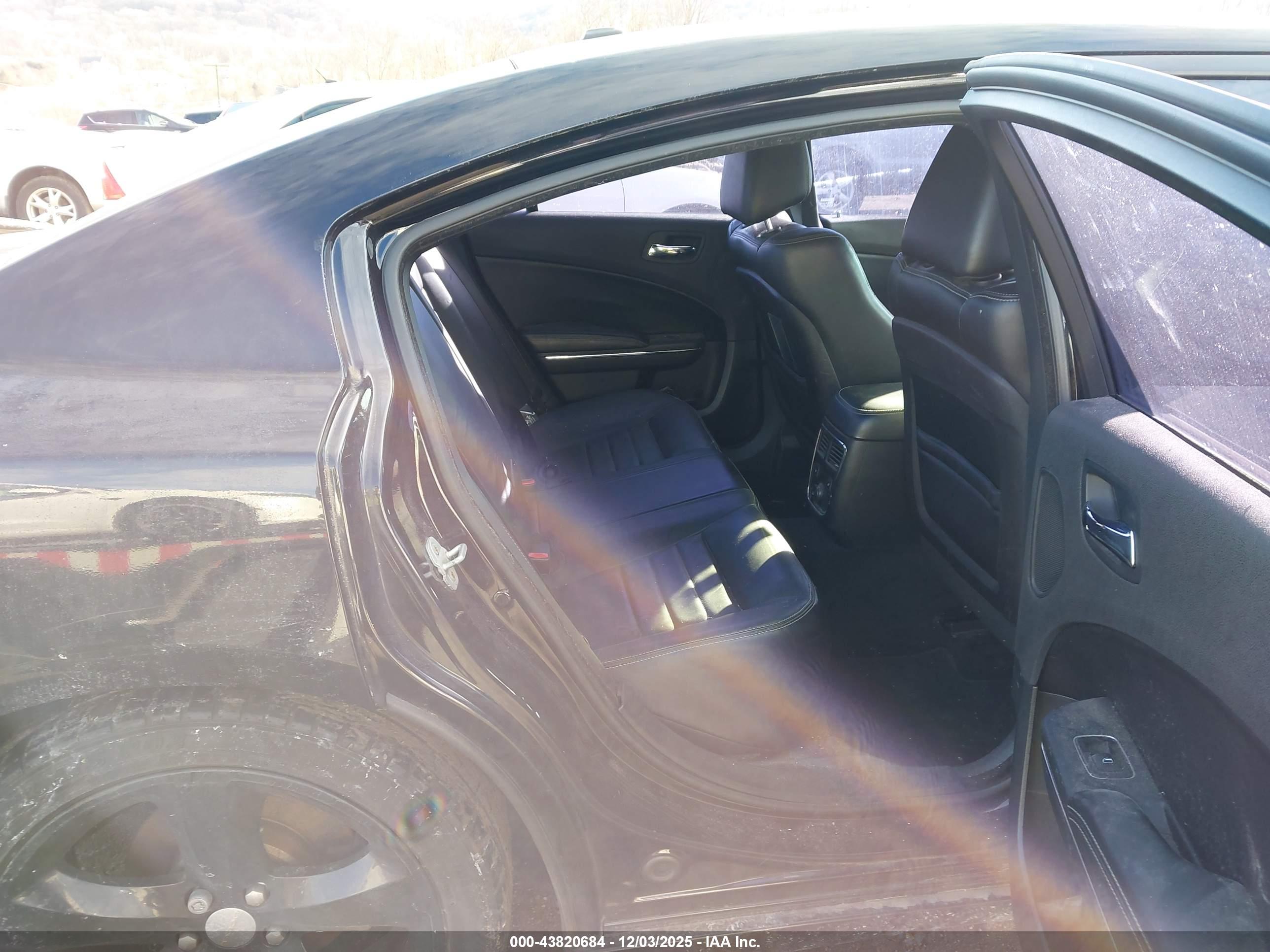 DODGE CHARGER image 8