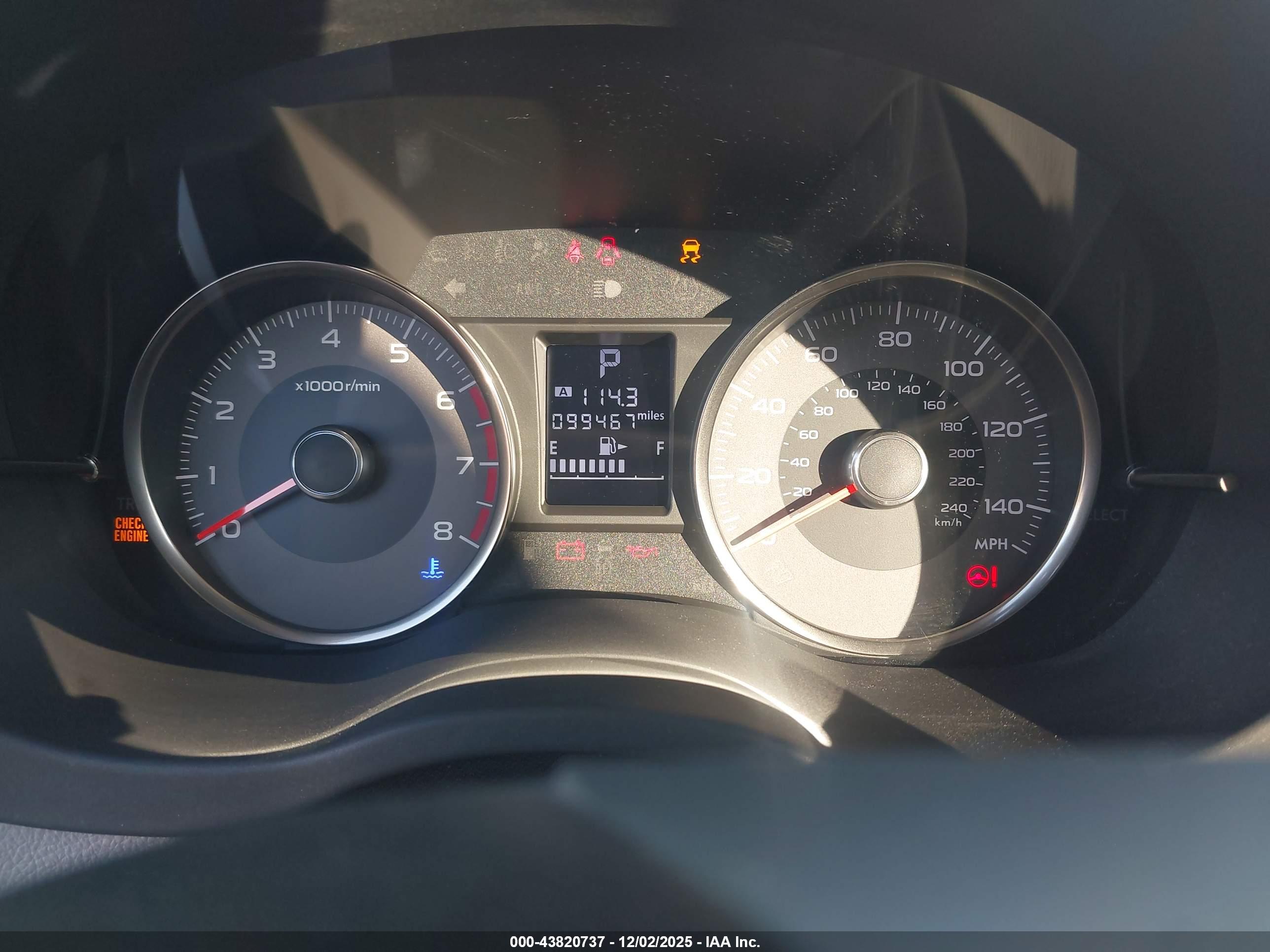 SUBARU FORESTER image 7