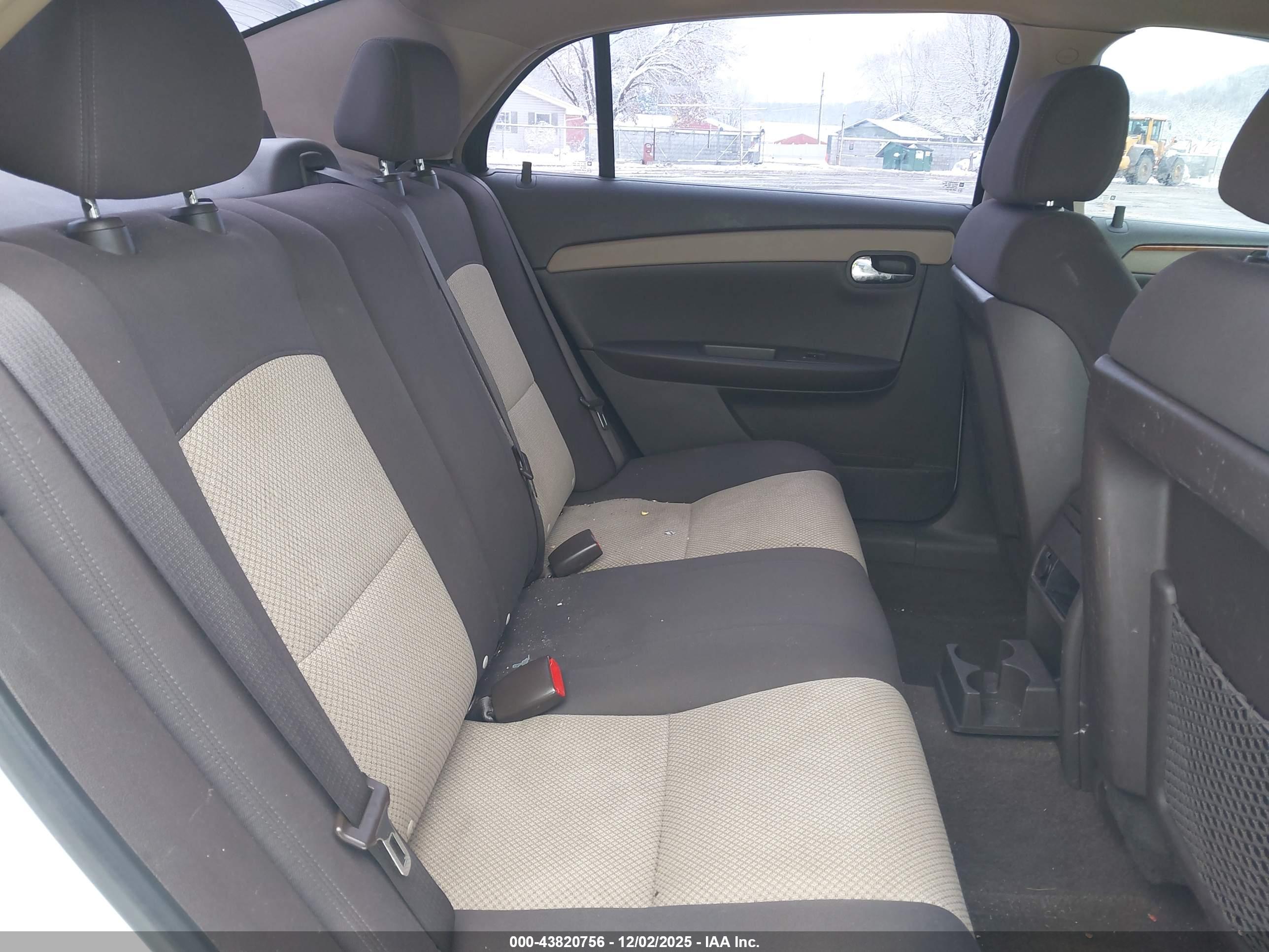 CHEVROLET MALIBU image 8
