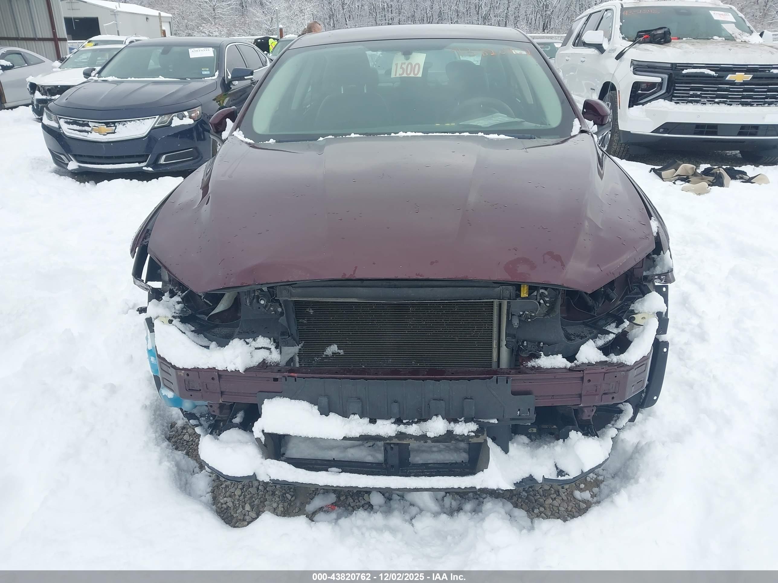 FORD FUSION image 6