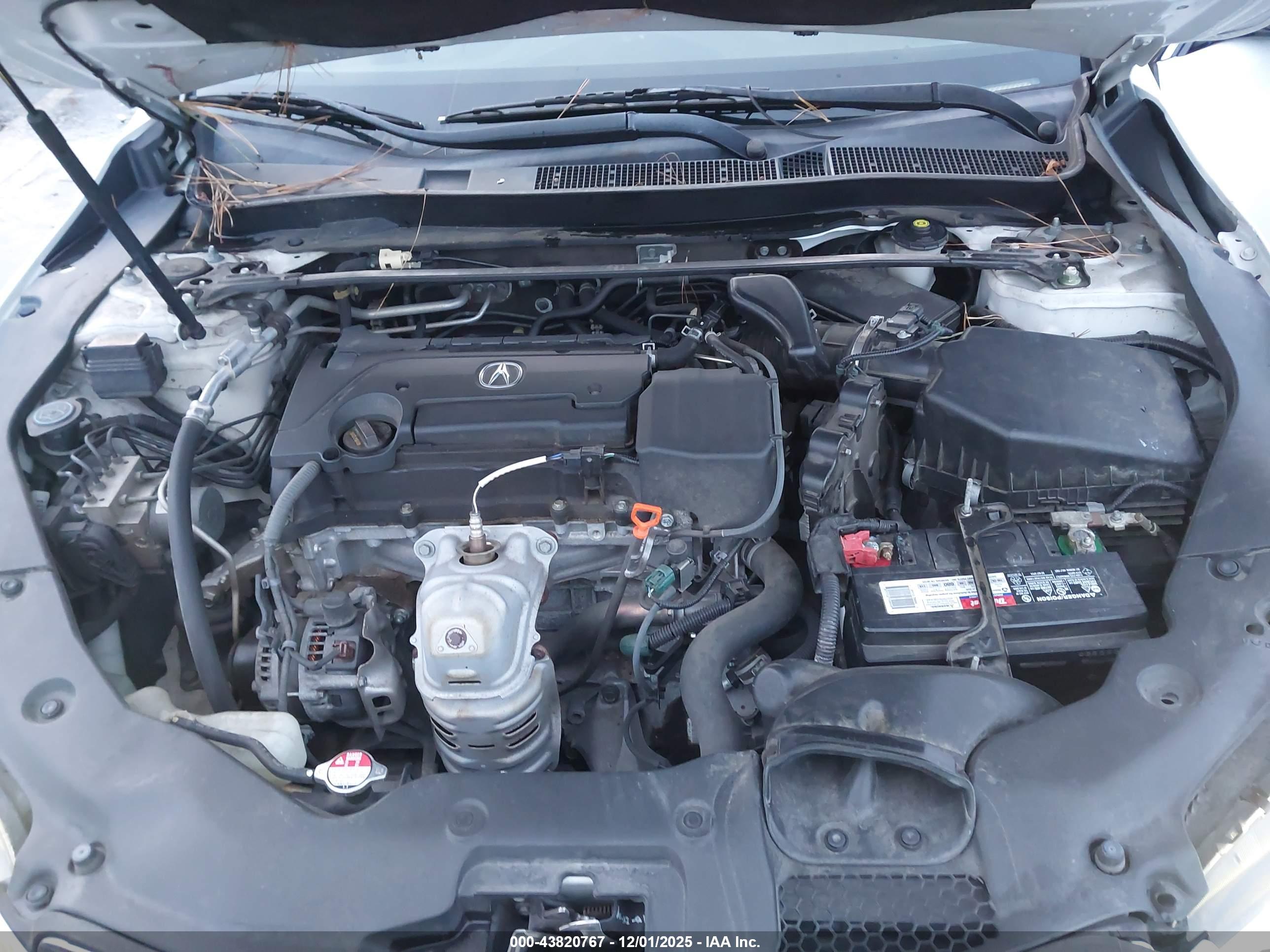 ACURA TLX image 10