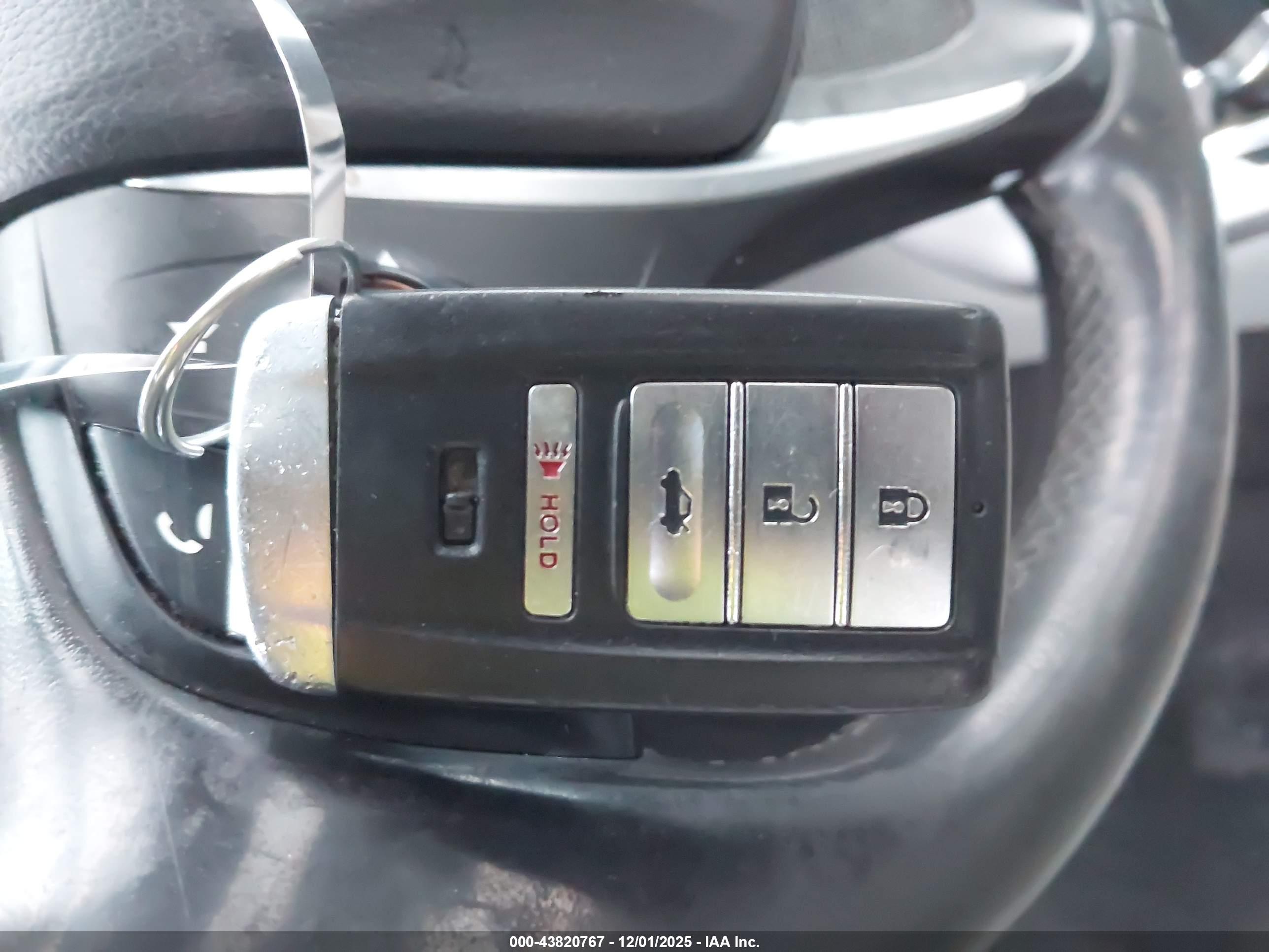 ACURA TLX image 11