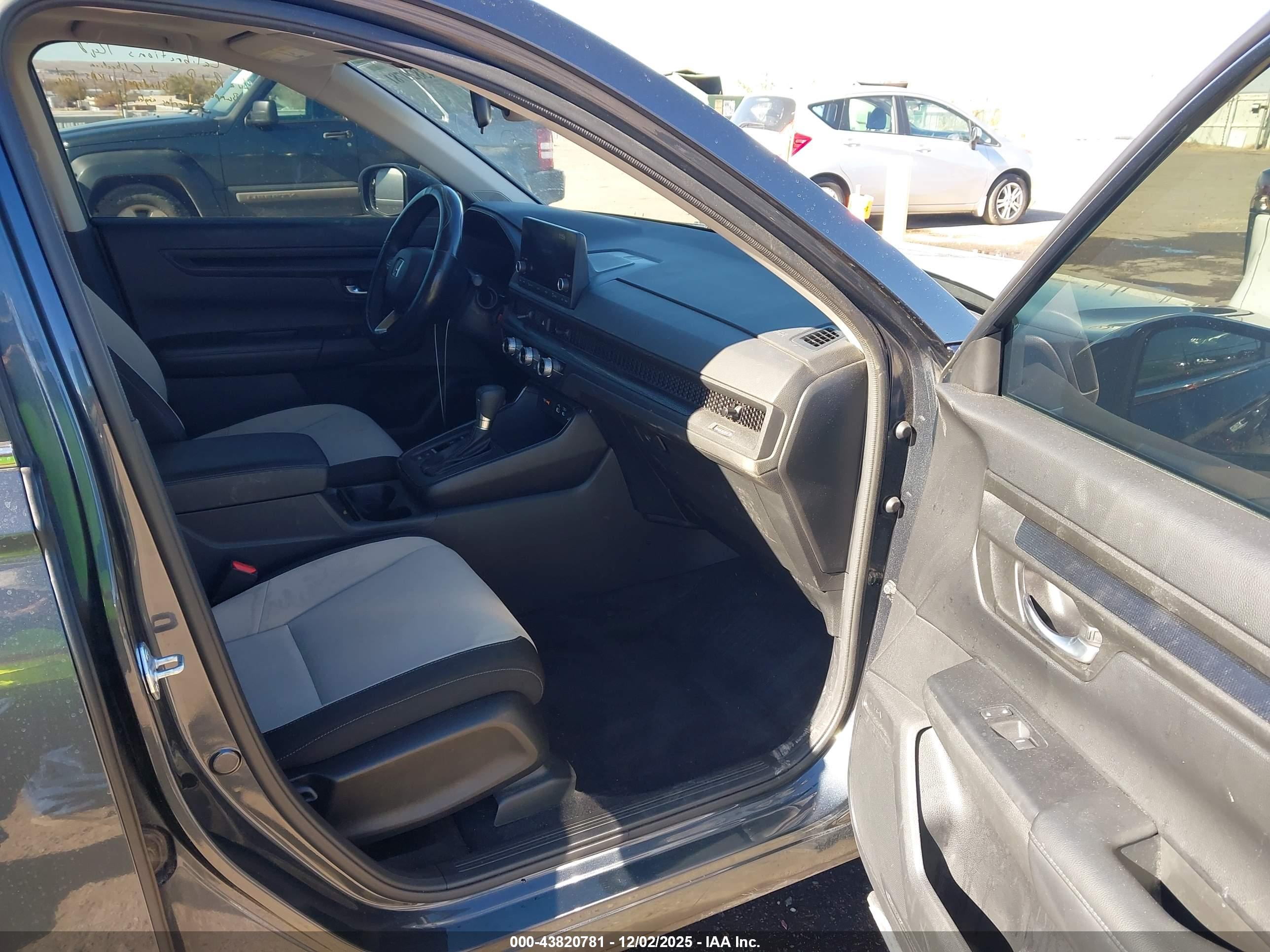 HONDA CR-V image 5