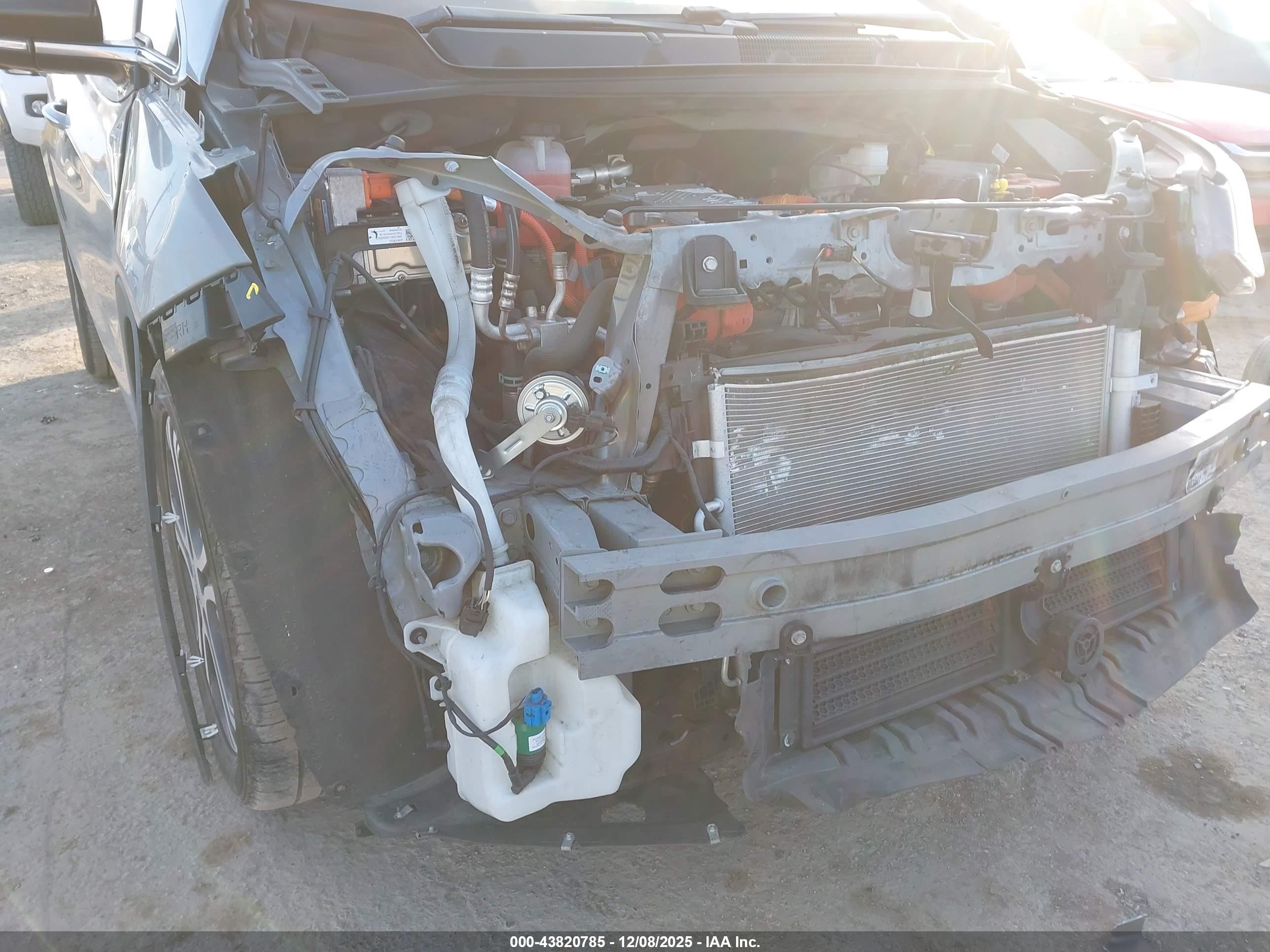 CHEVROLET BOLT image 6