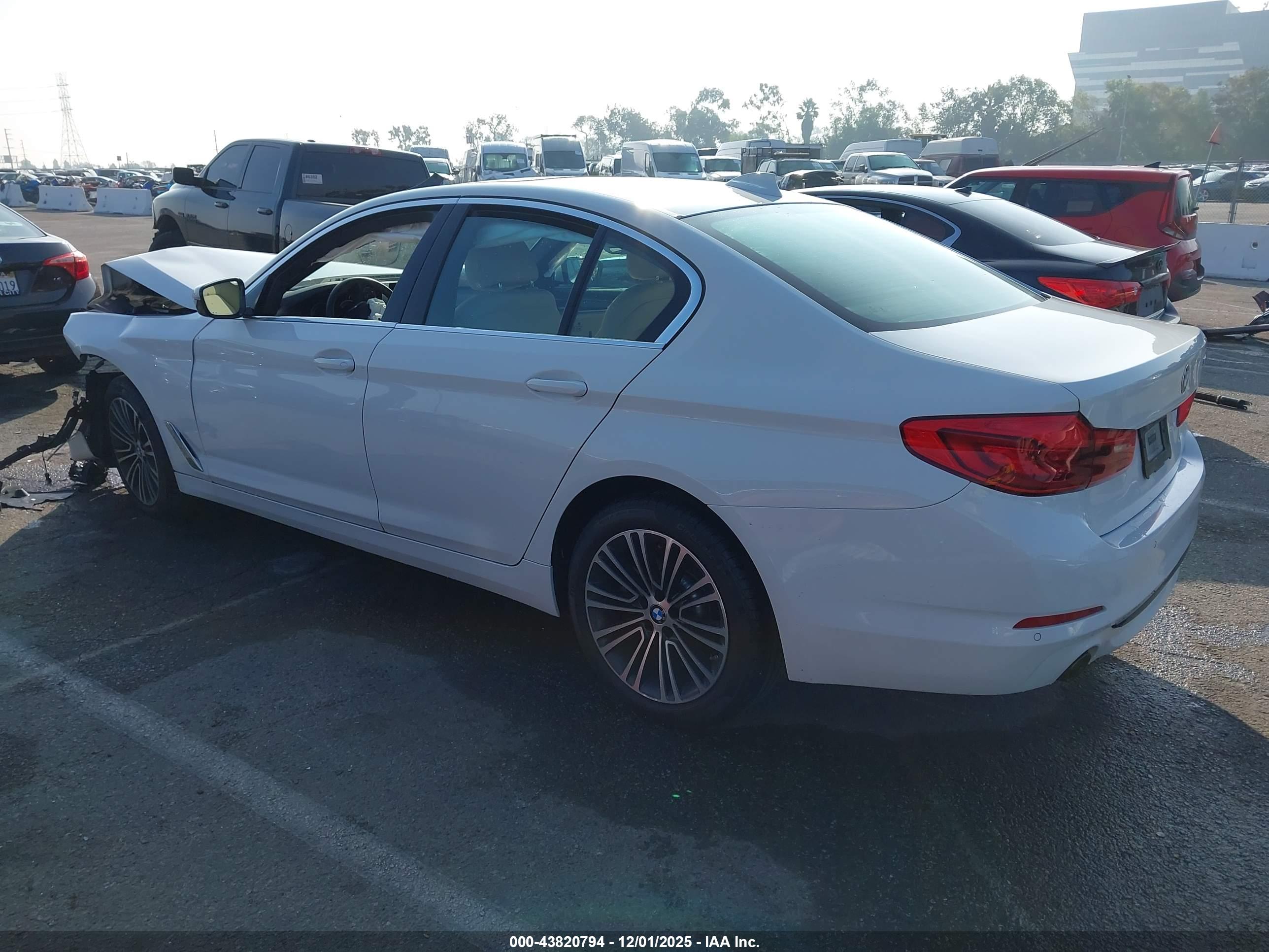 BMW 530I image 3