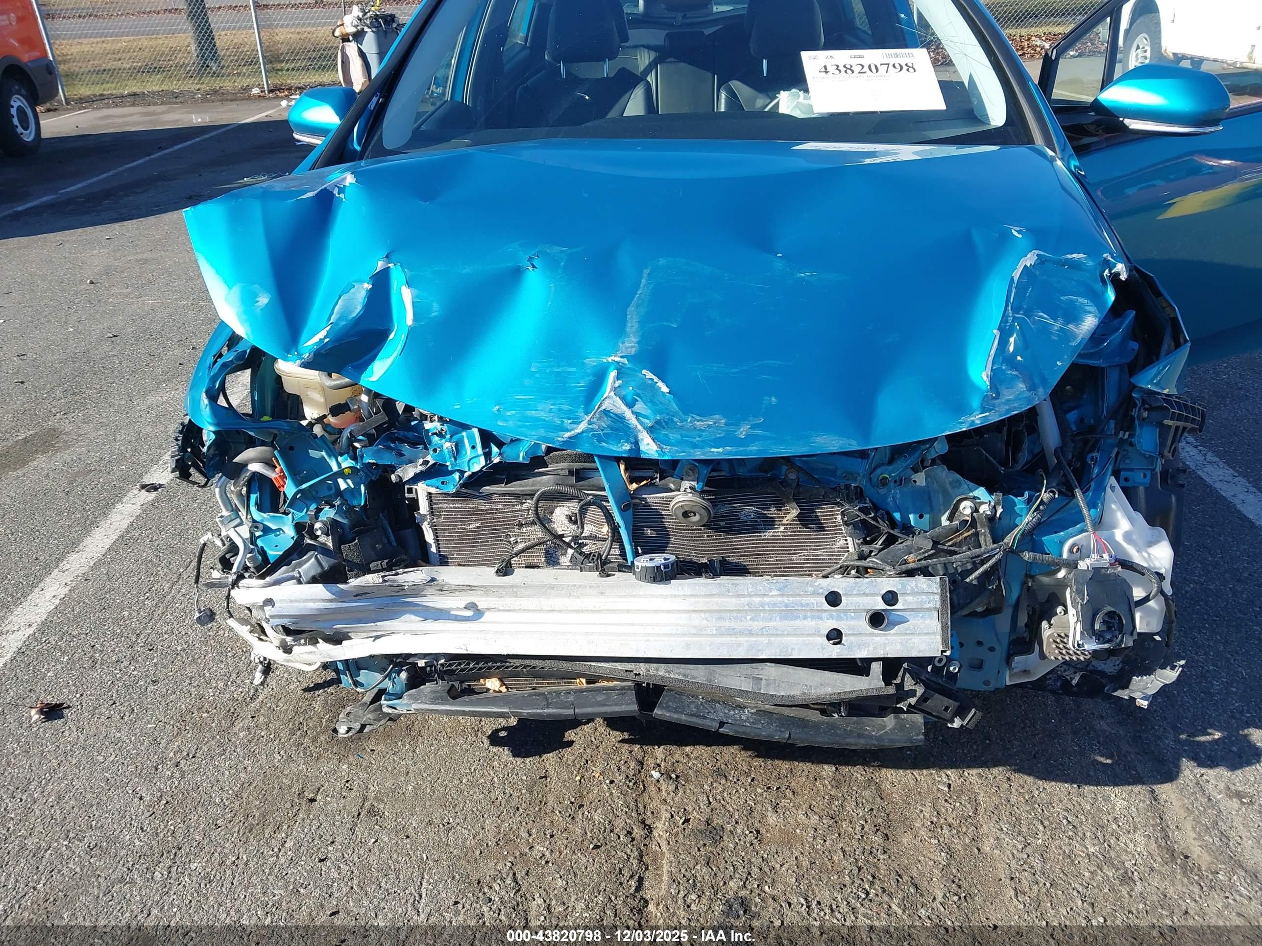 TOYOTA PRIUS image 6