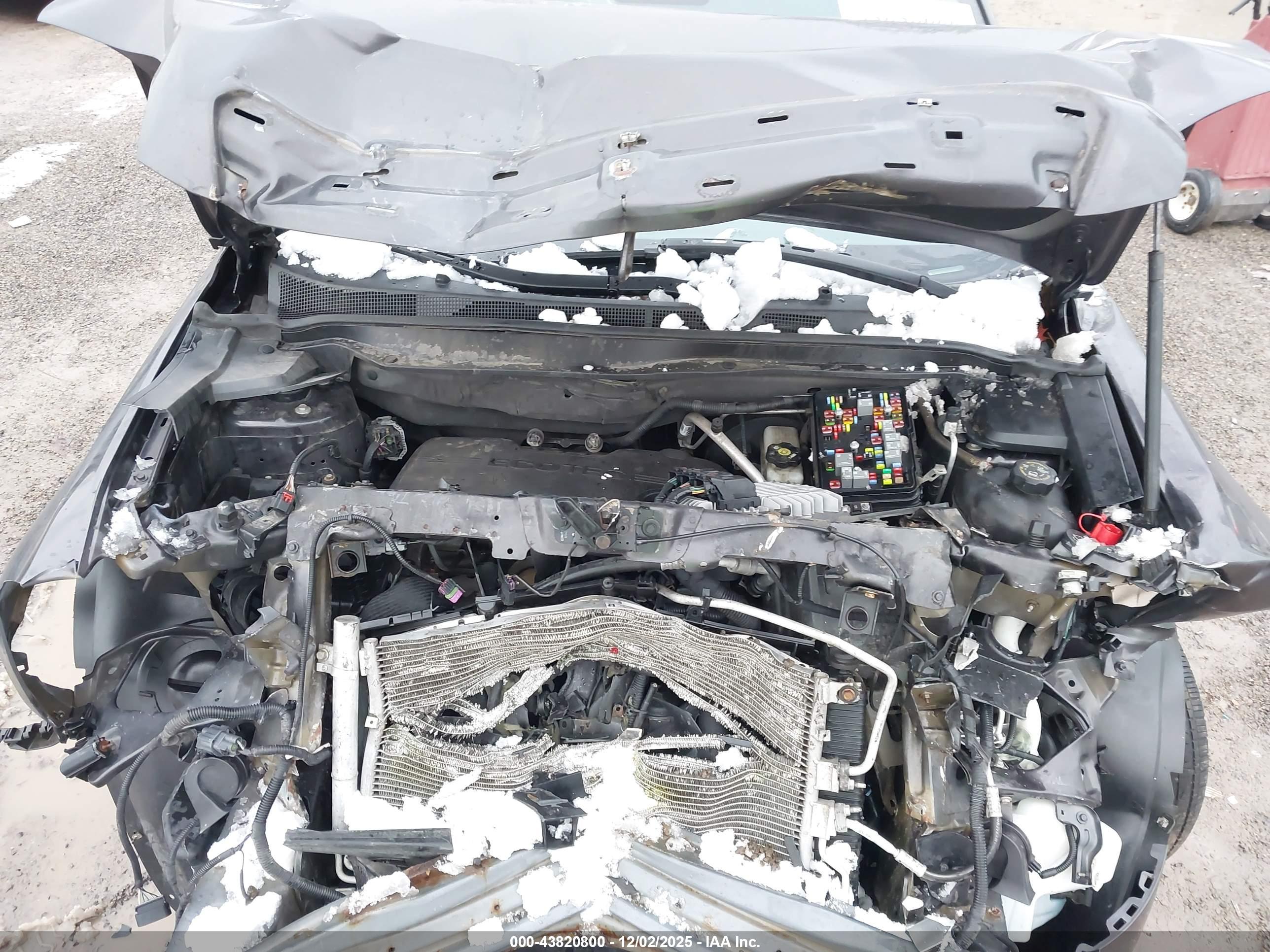 GMC TERRAIN image 10