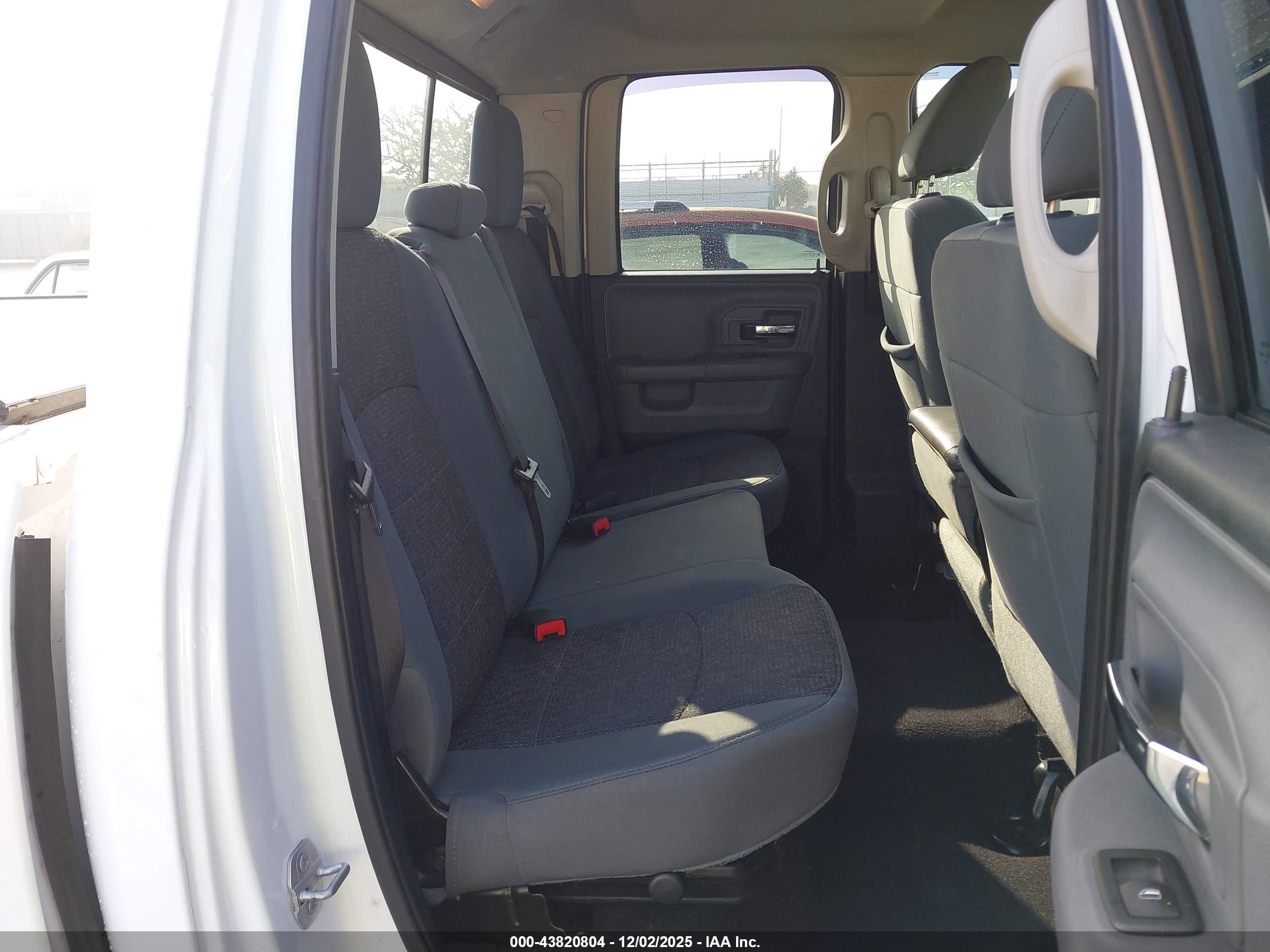 RAM 1500 image 8