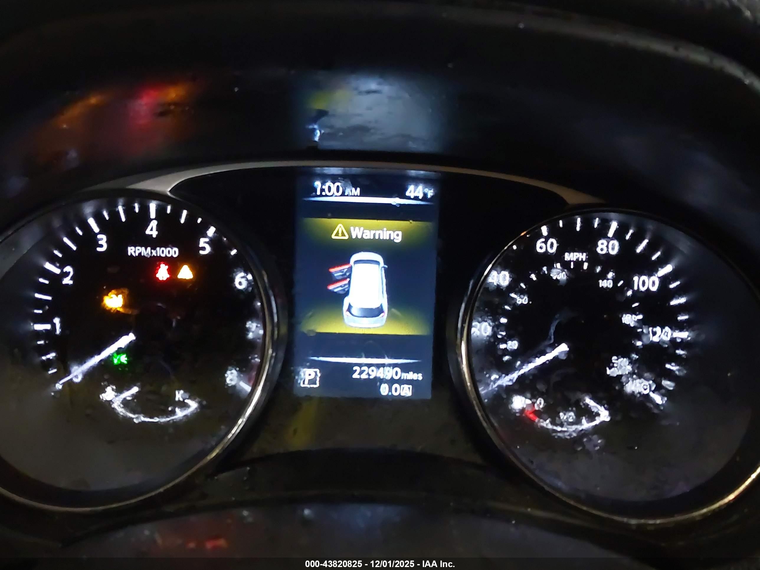 NISSAN ROGUE image 7