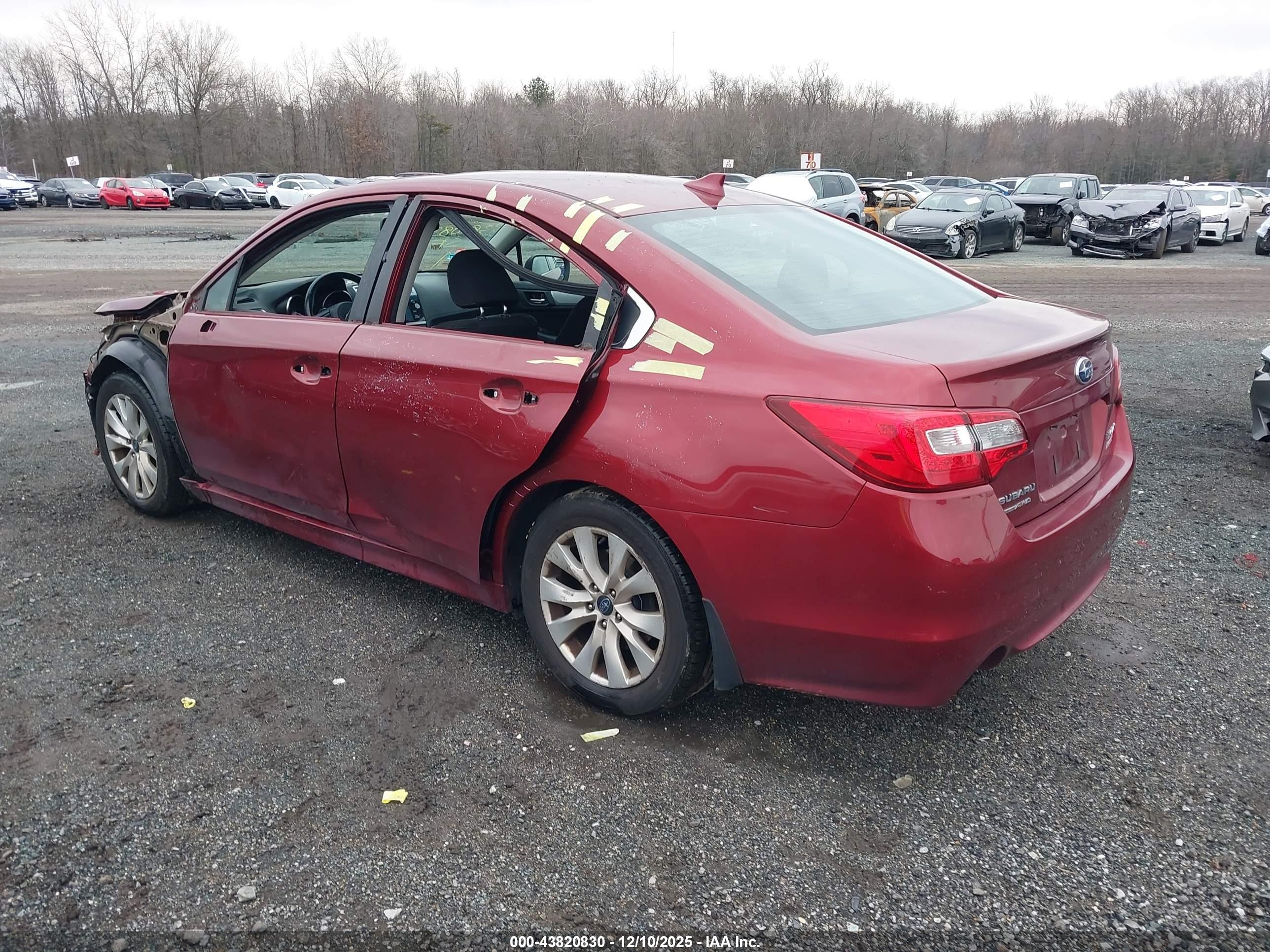 SUBARU LEGACY image 3