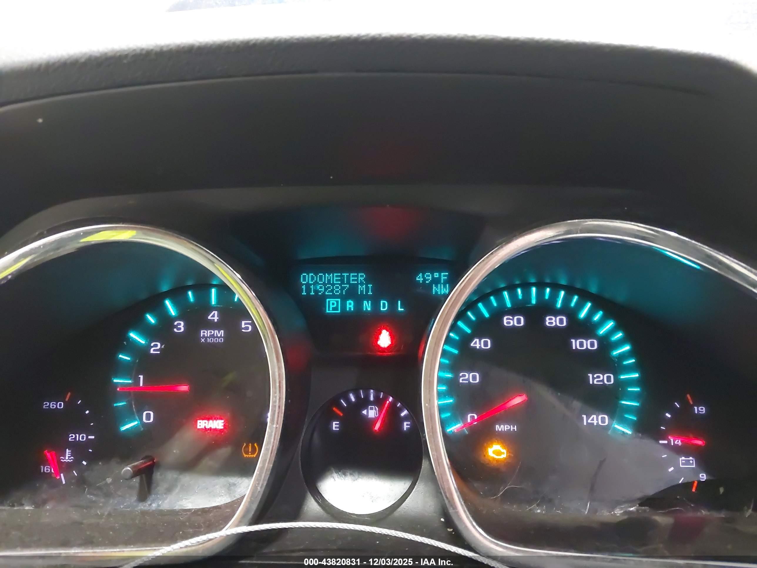 CHEVROLET TRAVERSE image 7
