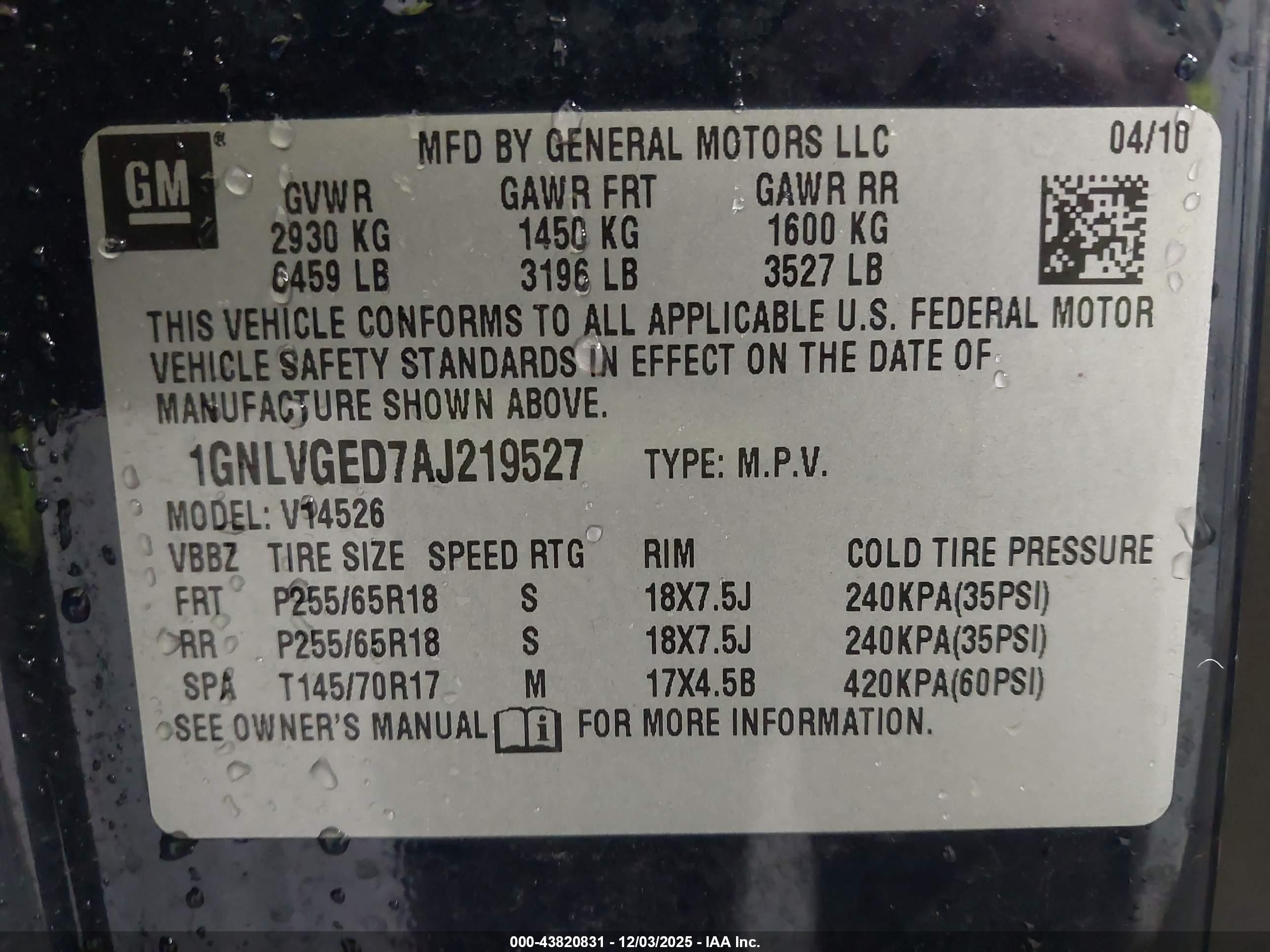 CHEVROLET TRAVERSE image 9