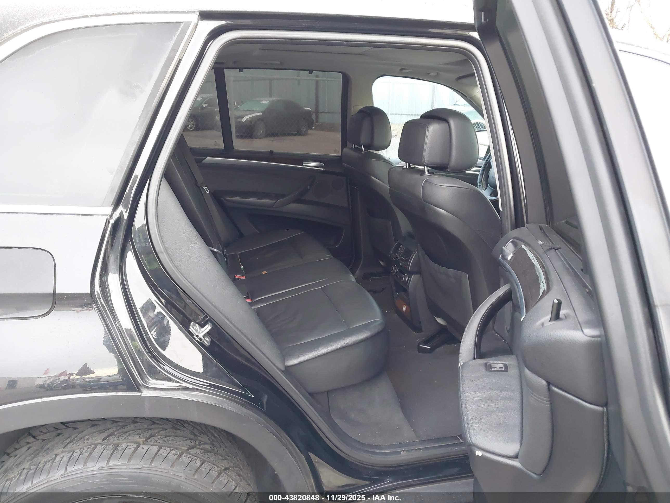 BMW X5 image 8