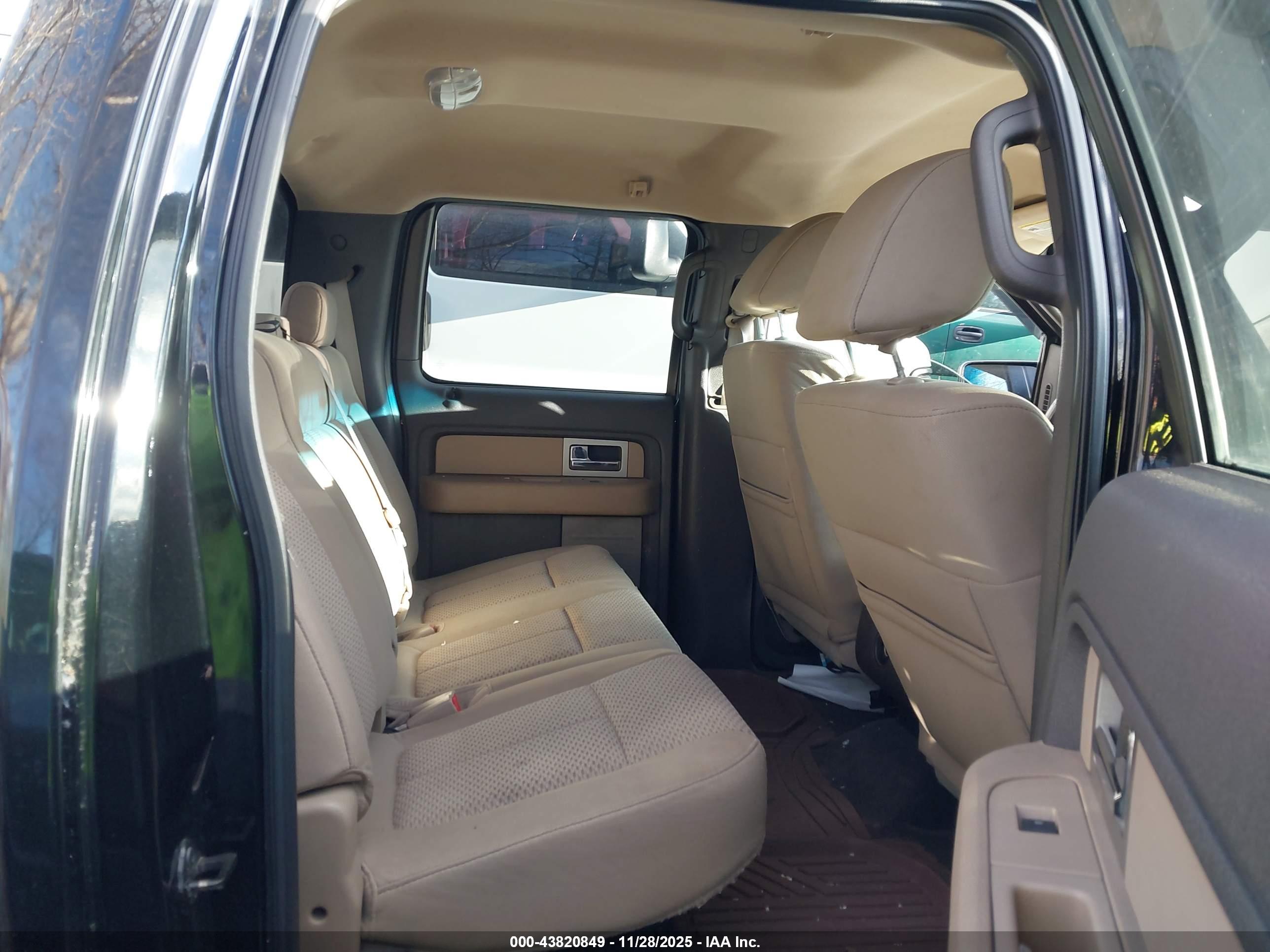 FORD F-150 image 8