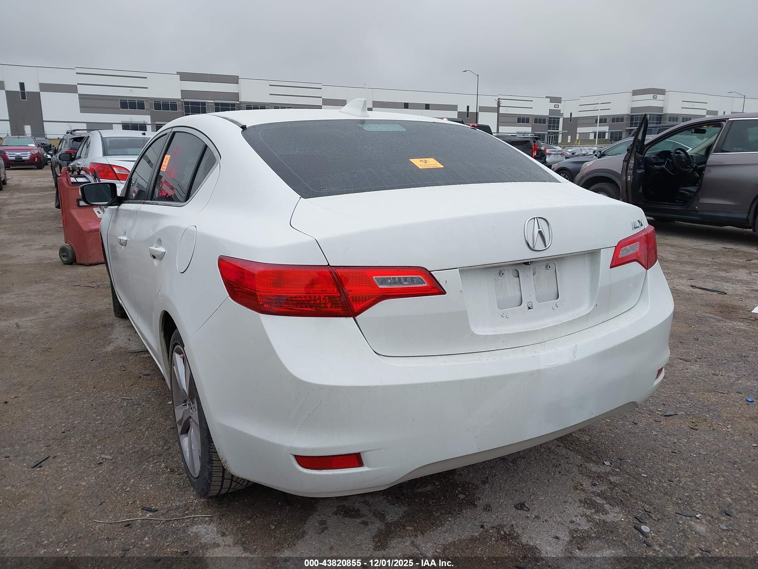 ACURA ILX image 3