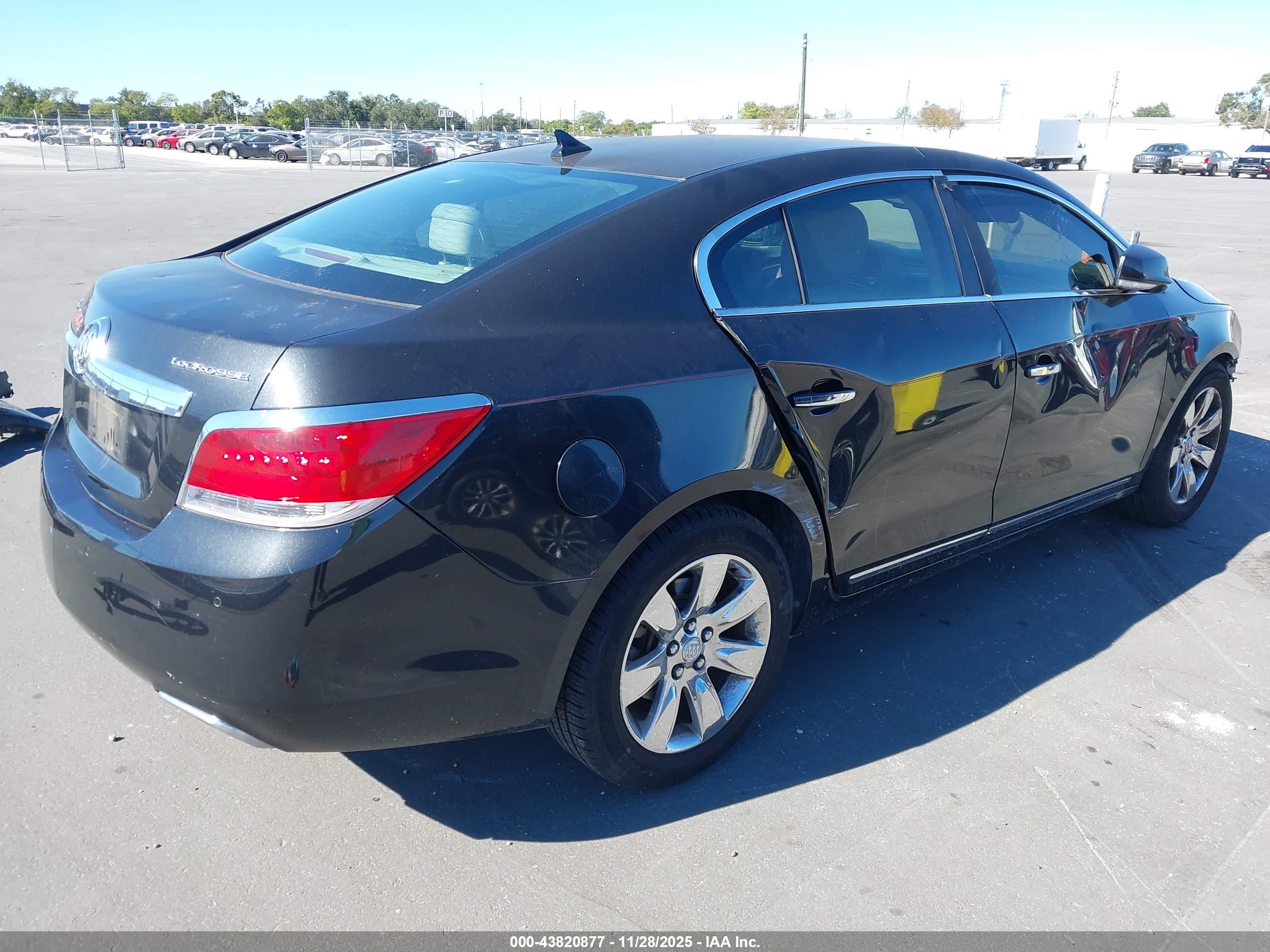 BUICK LACROSSE image 4