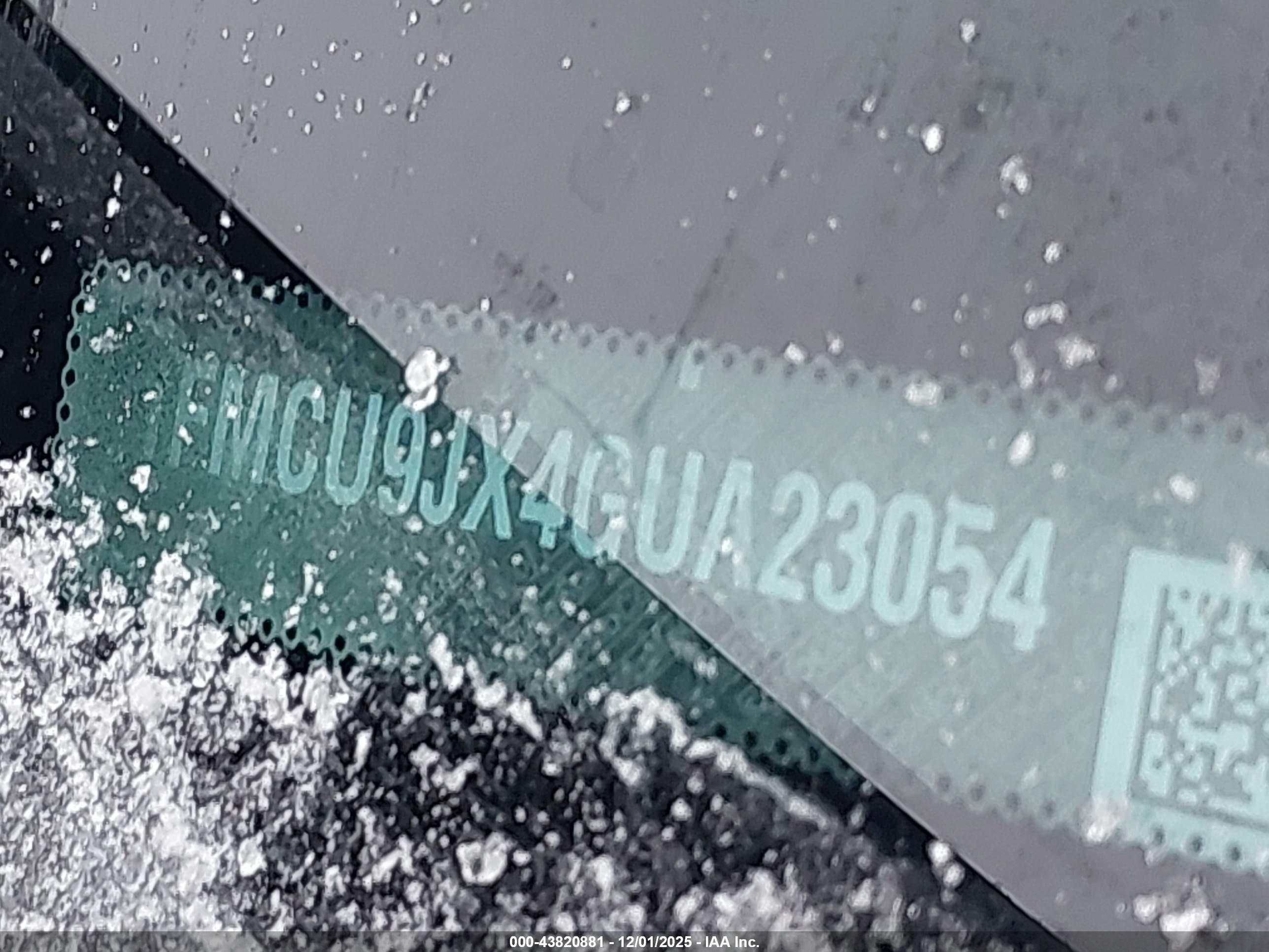 FORD ESCAPE image 9