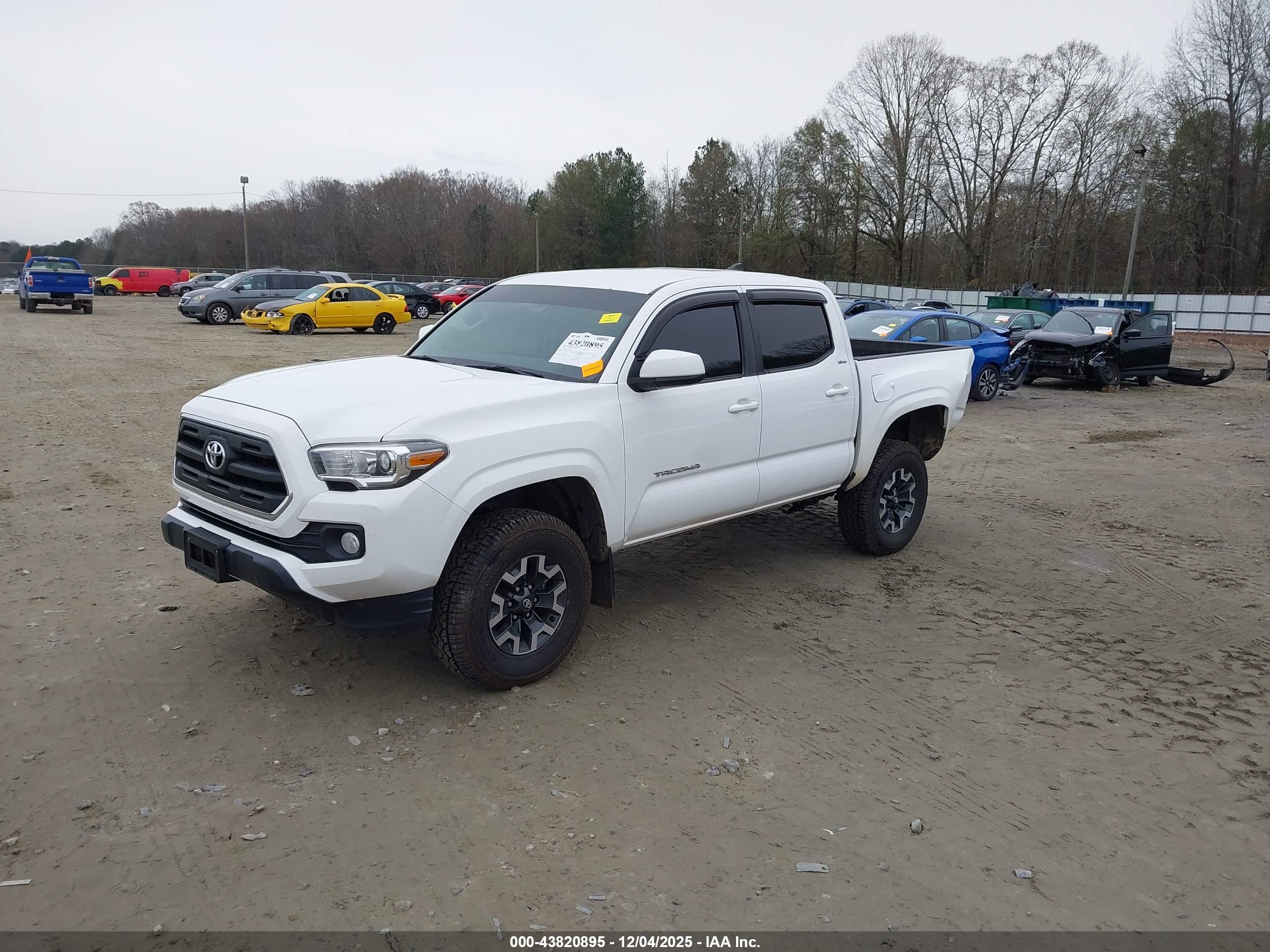 TOYOTA TACOMA image 2