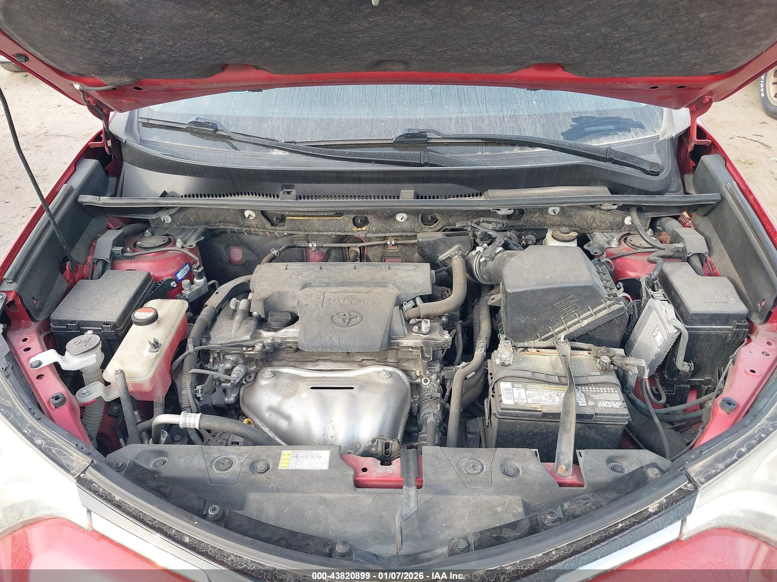 TOYOTA RAV4 image 10