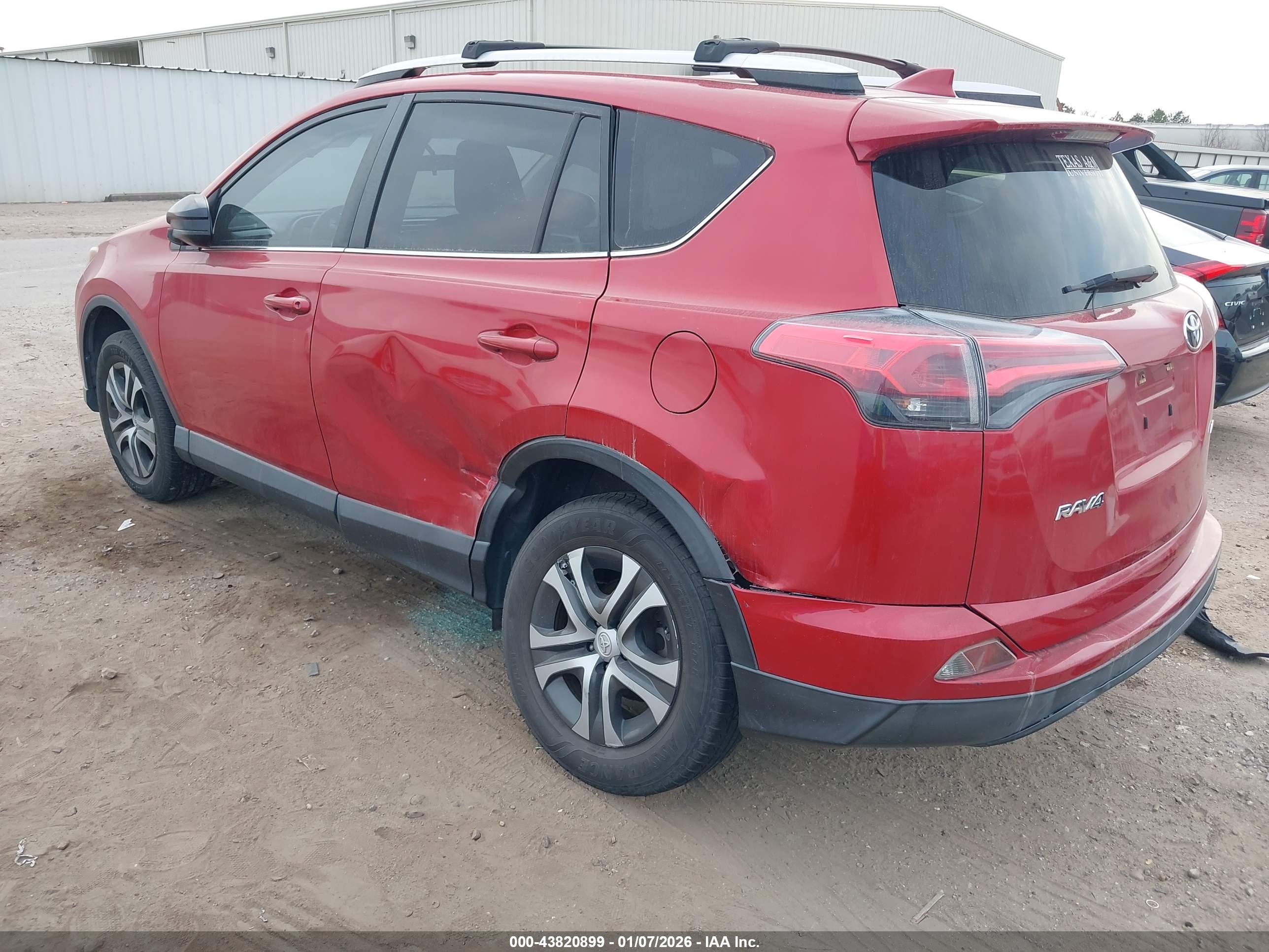 TOYOTA RAV4 image 3