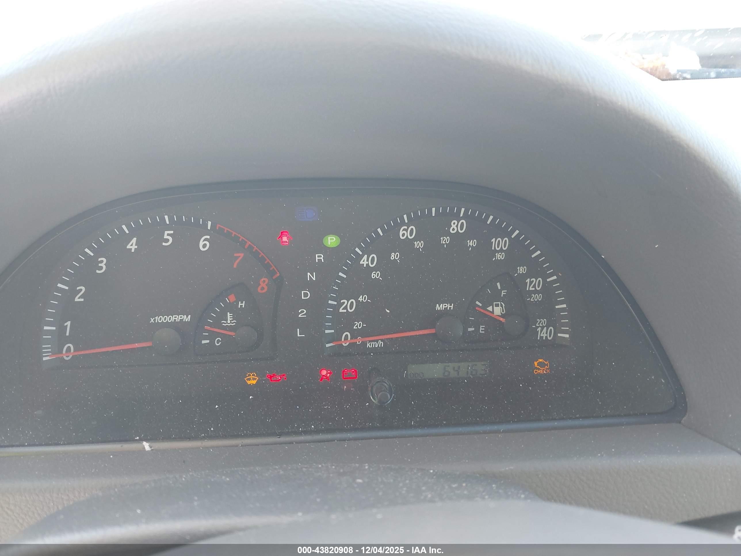 TOYOTA CAMRY image 7