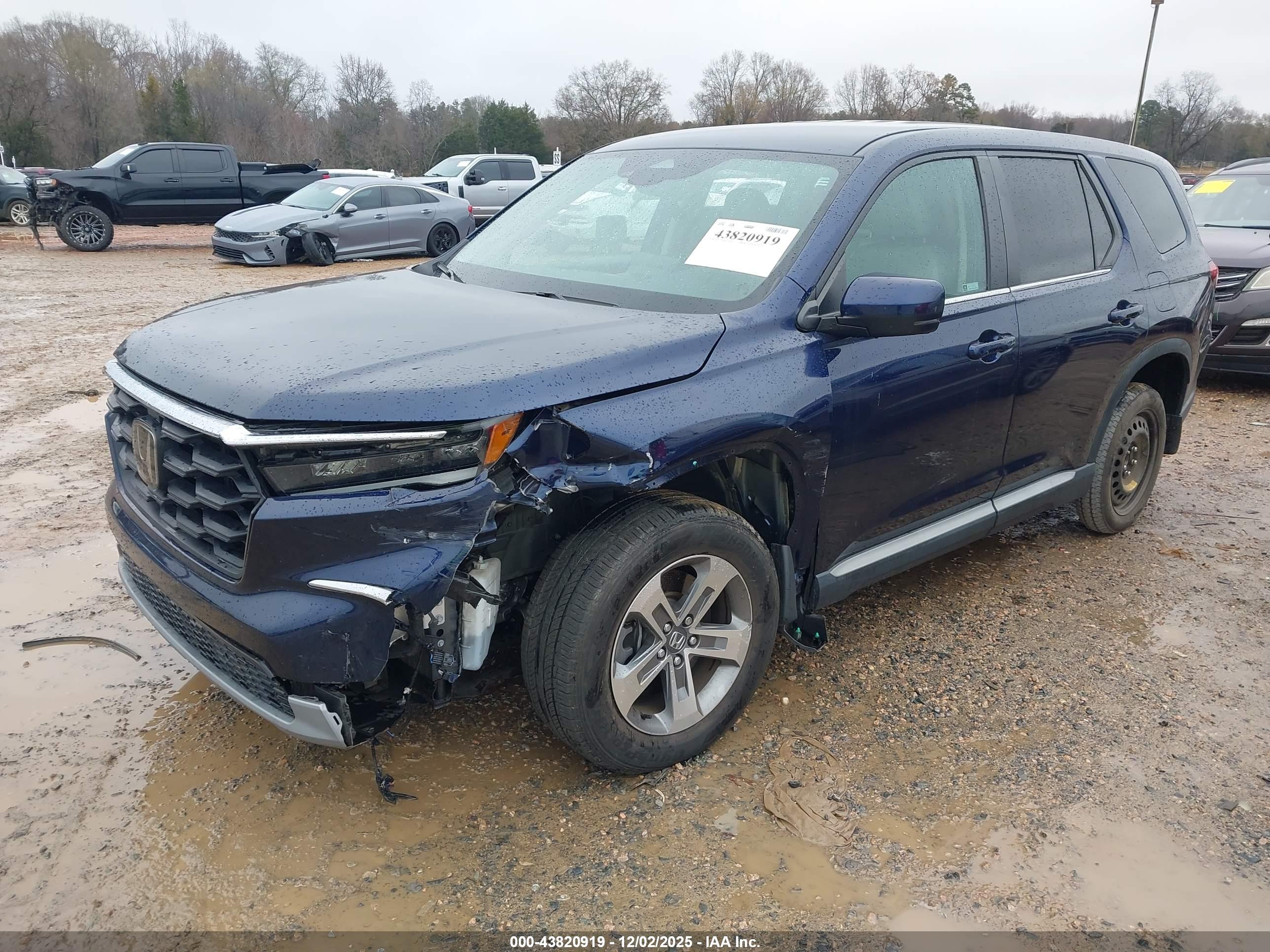 HONDA PILOT image 2