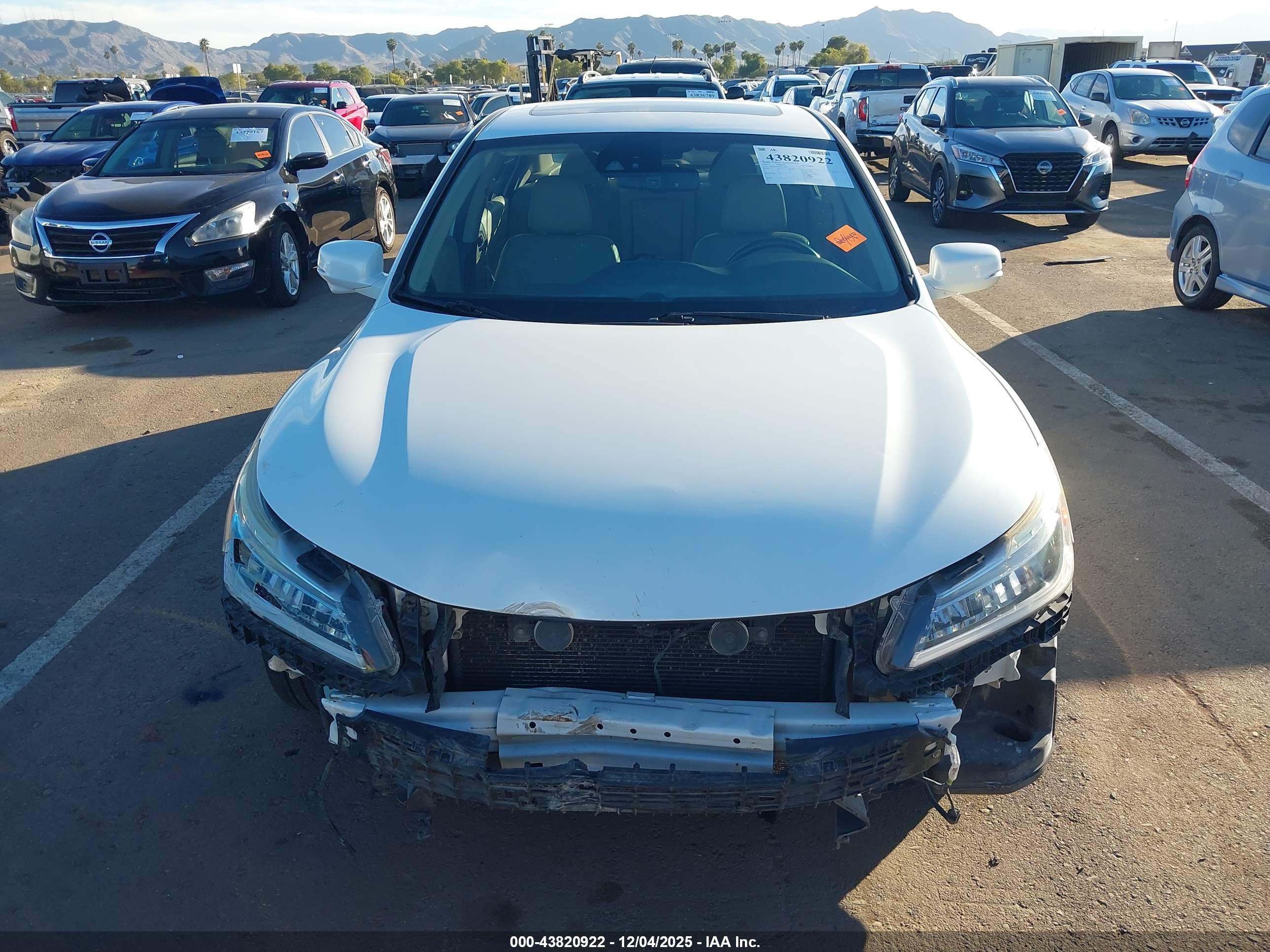 HONDA ACCORD image 6