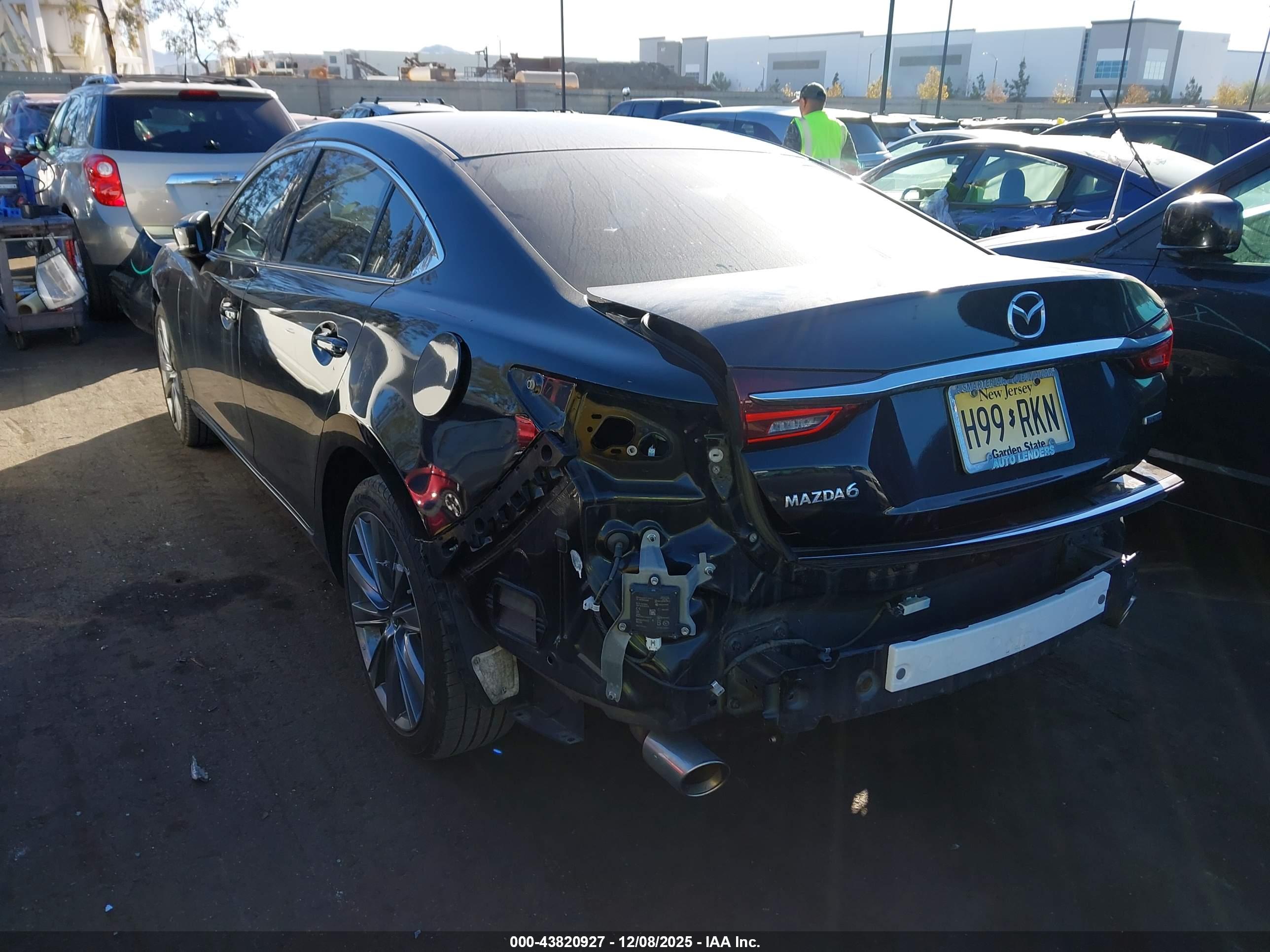 MAZDA MAZDA6 image 3